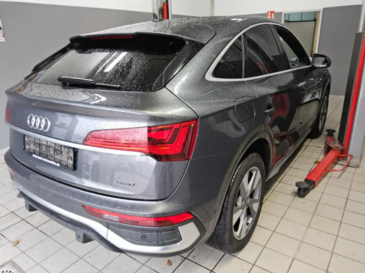 Audi Q5 S line 40TDI quattro 360° PANO AHK Grau - 2