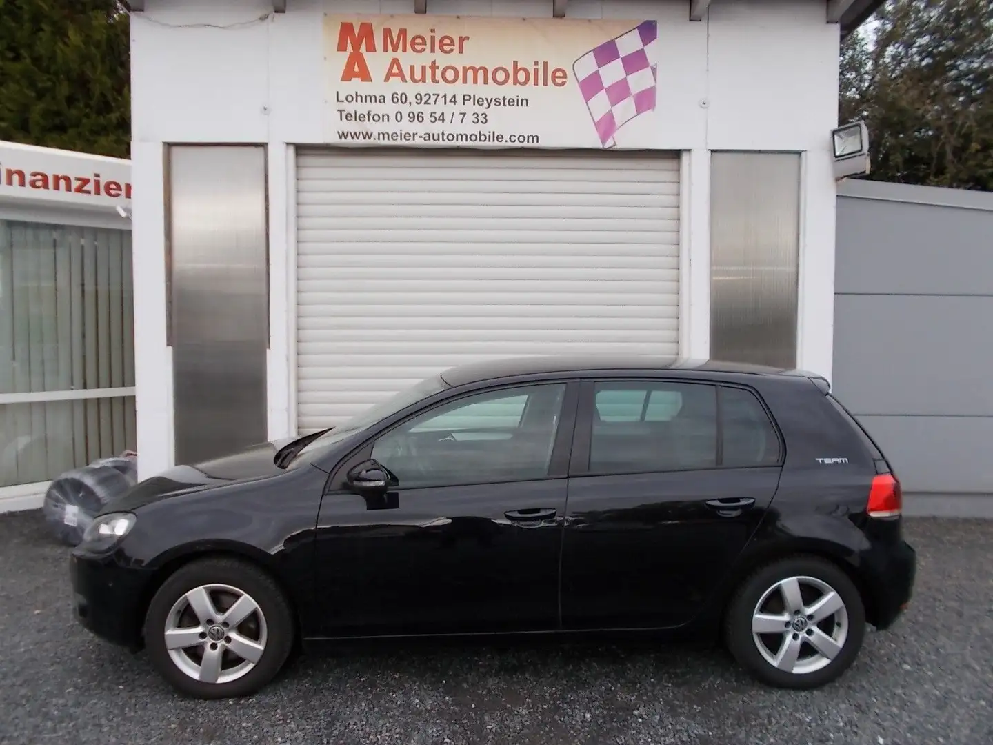 Volkswagen Golf VI Team Negro - 1