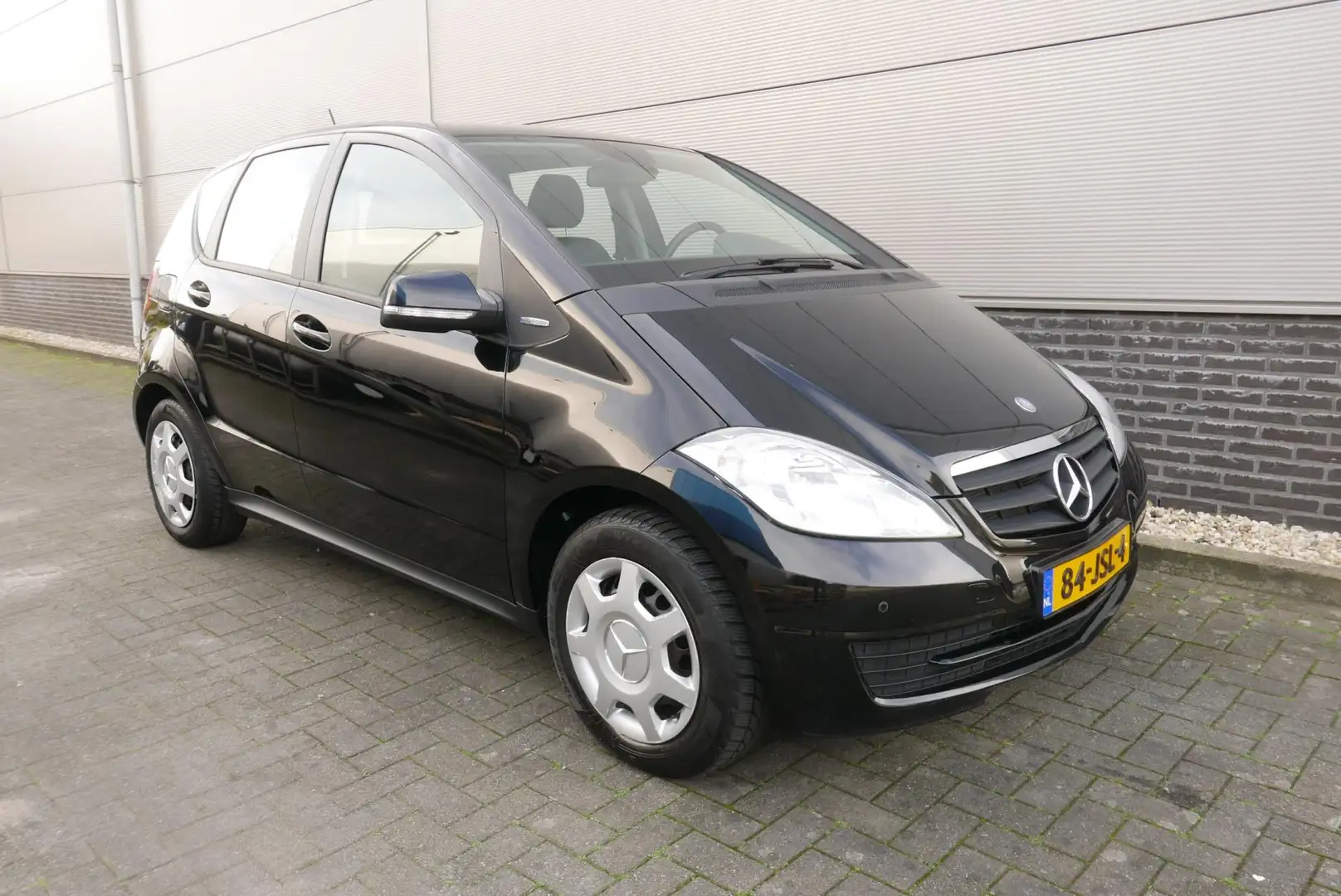 Mercedes-Benz A 150 BlueEFFICIENCY Classic AIRCO,PDC,CRUISCONTROL. Zwart - 1