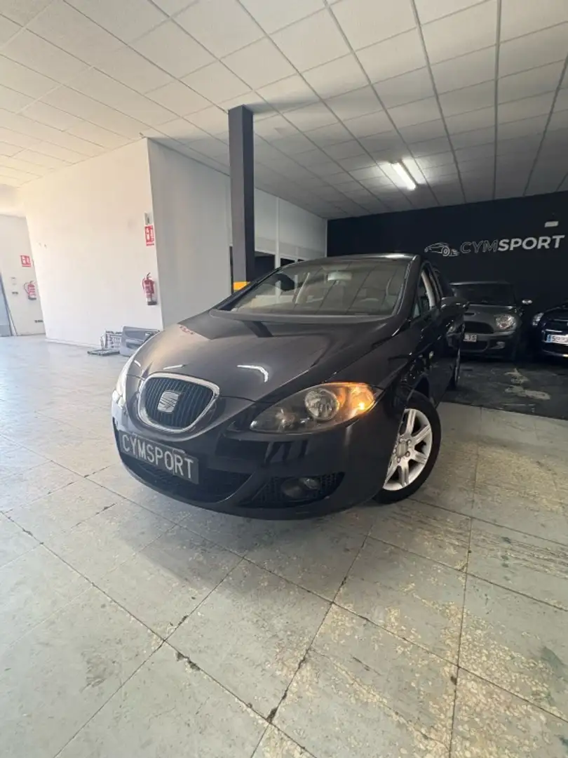 SEAT Leon 1.9TDI Reference Nero - 1
