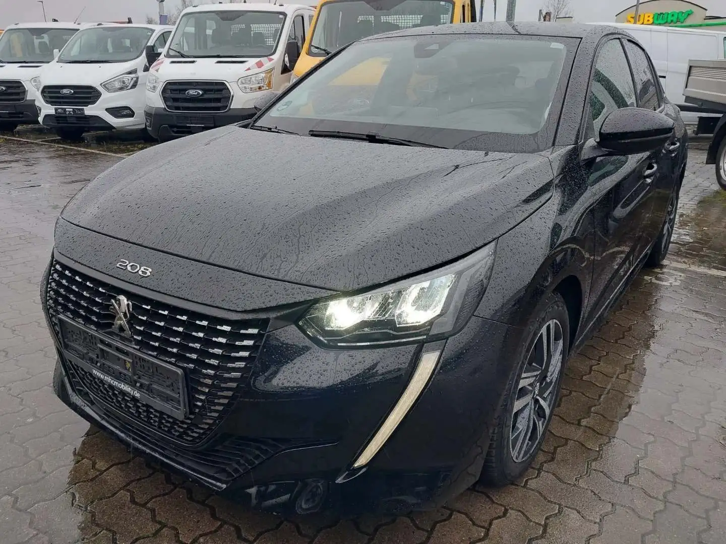 Peugeot 208 1.2 Allure*LED*NAVI*SITZHZG*TEMPOMAT*PDC Noir - 1