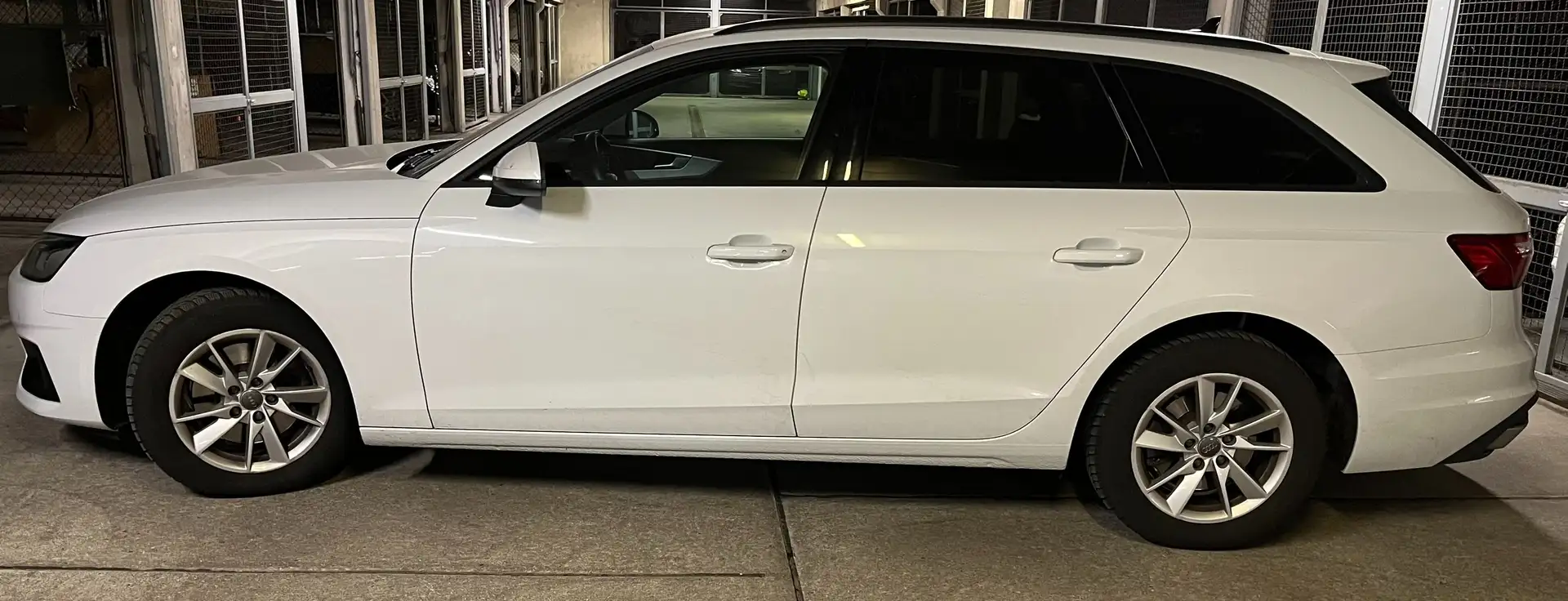 Audi A4 A4 Avant 35 TFSI advanced Weiß - 1