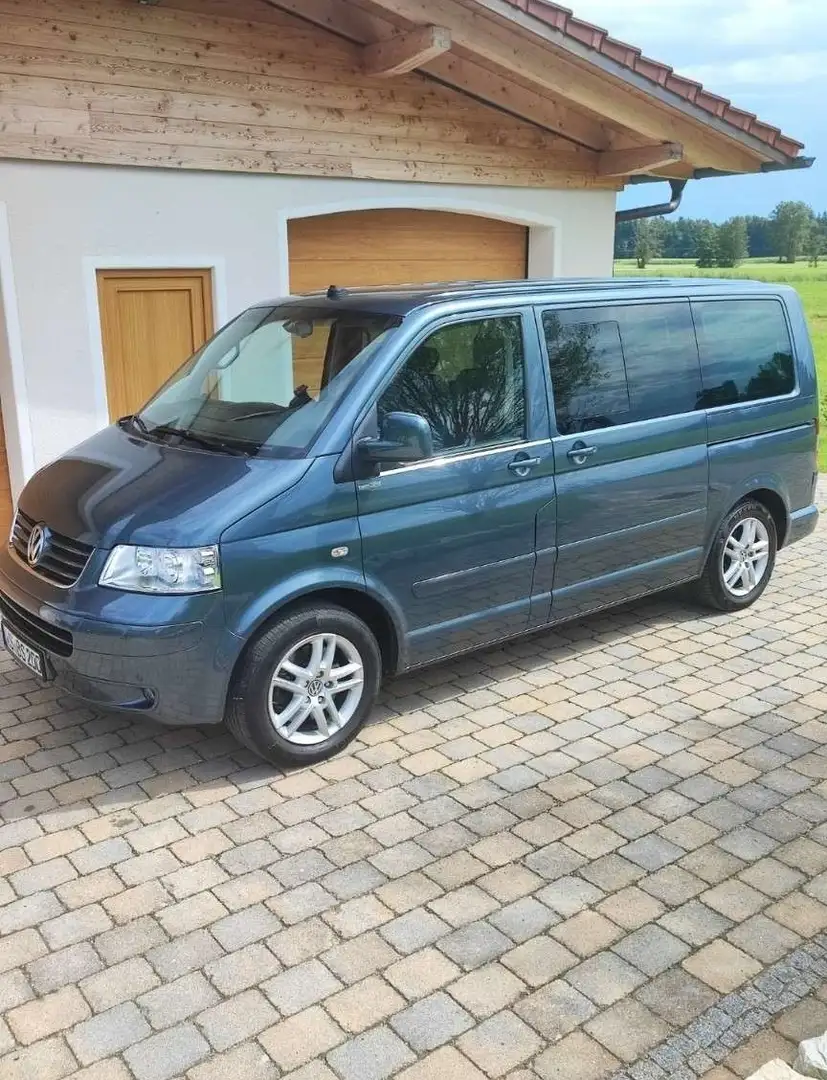 Volkswagen T5 California Multivan Concert 4Motion Gris - 2