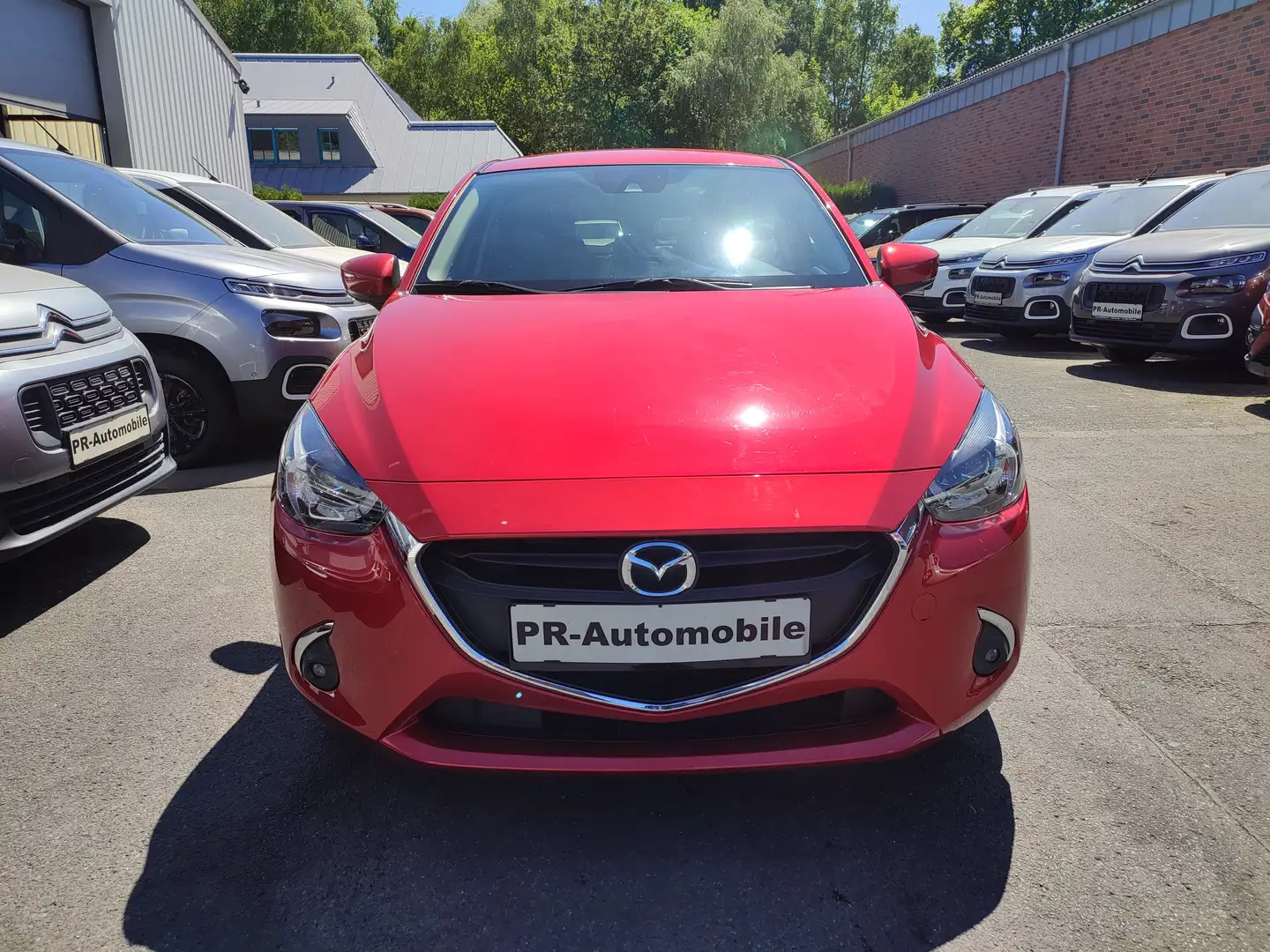 Mazda 2 SKYACTIV-G Klimaaut/Navi+Cam/PDC/Alu/Sitzhzg Rot - 2