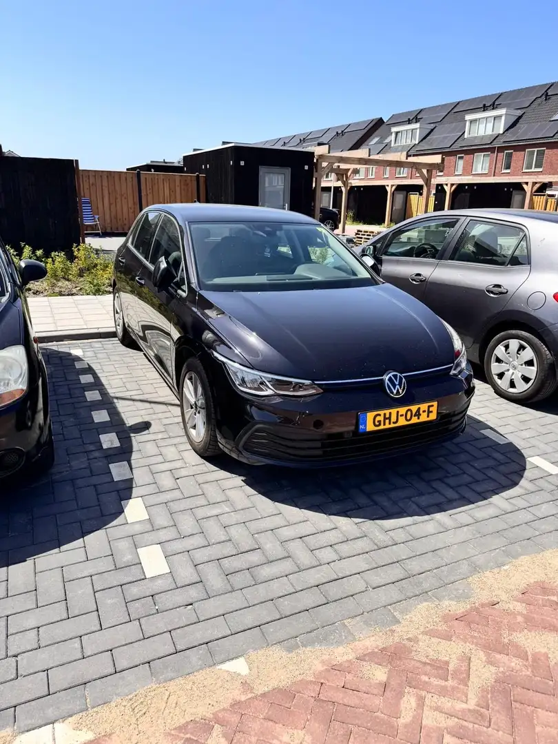 Volkswagen Golf 1.5 eTSI Life Bns Zwart - 1