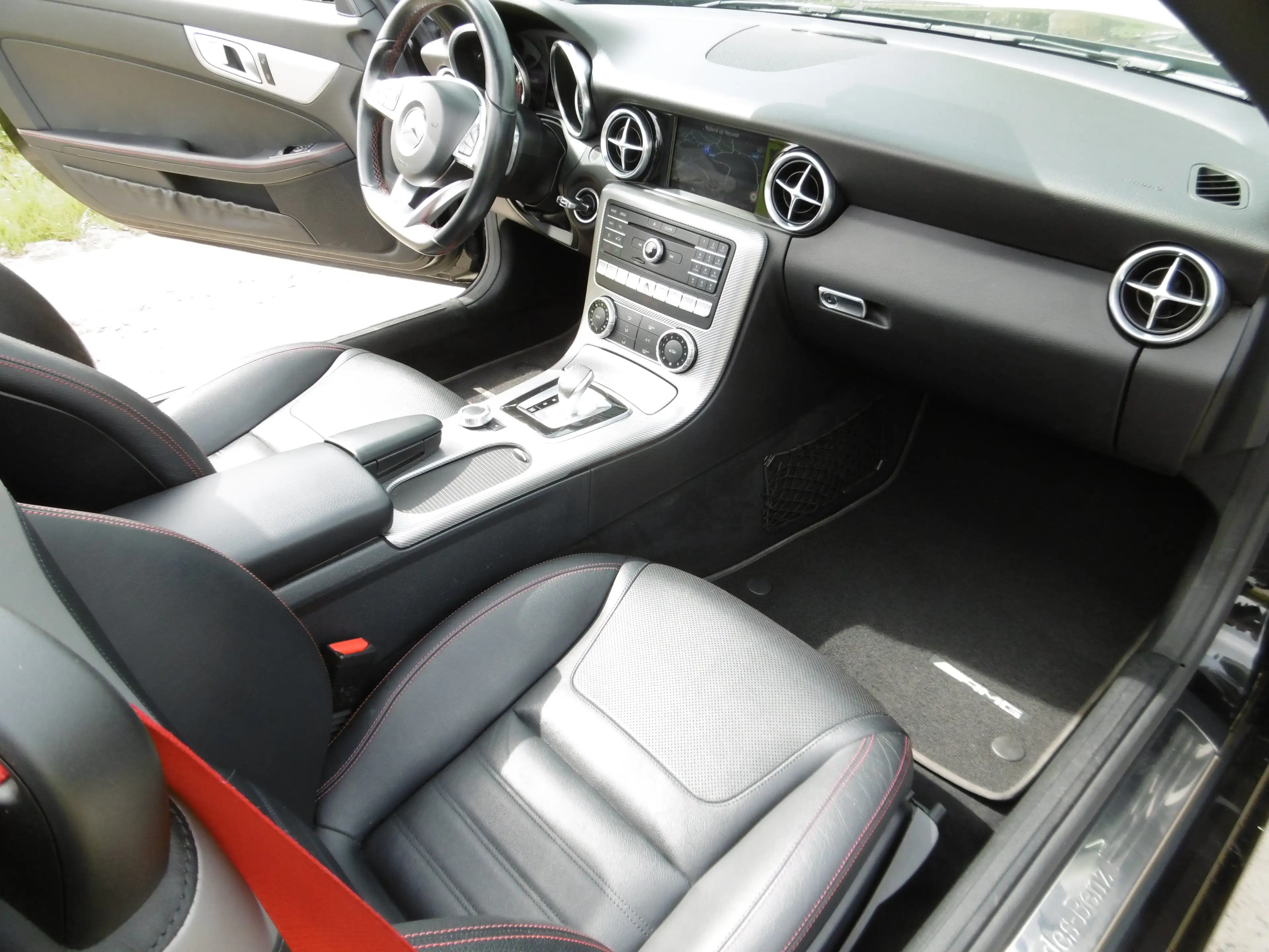 Mercedes-Benz SLC 200 SLC 200 — photo 15