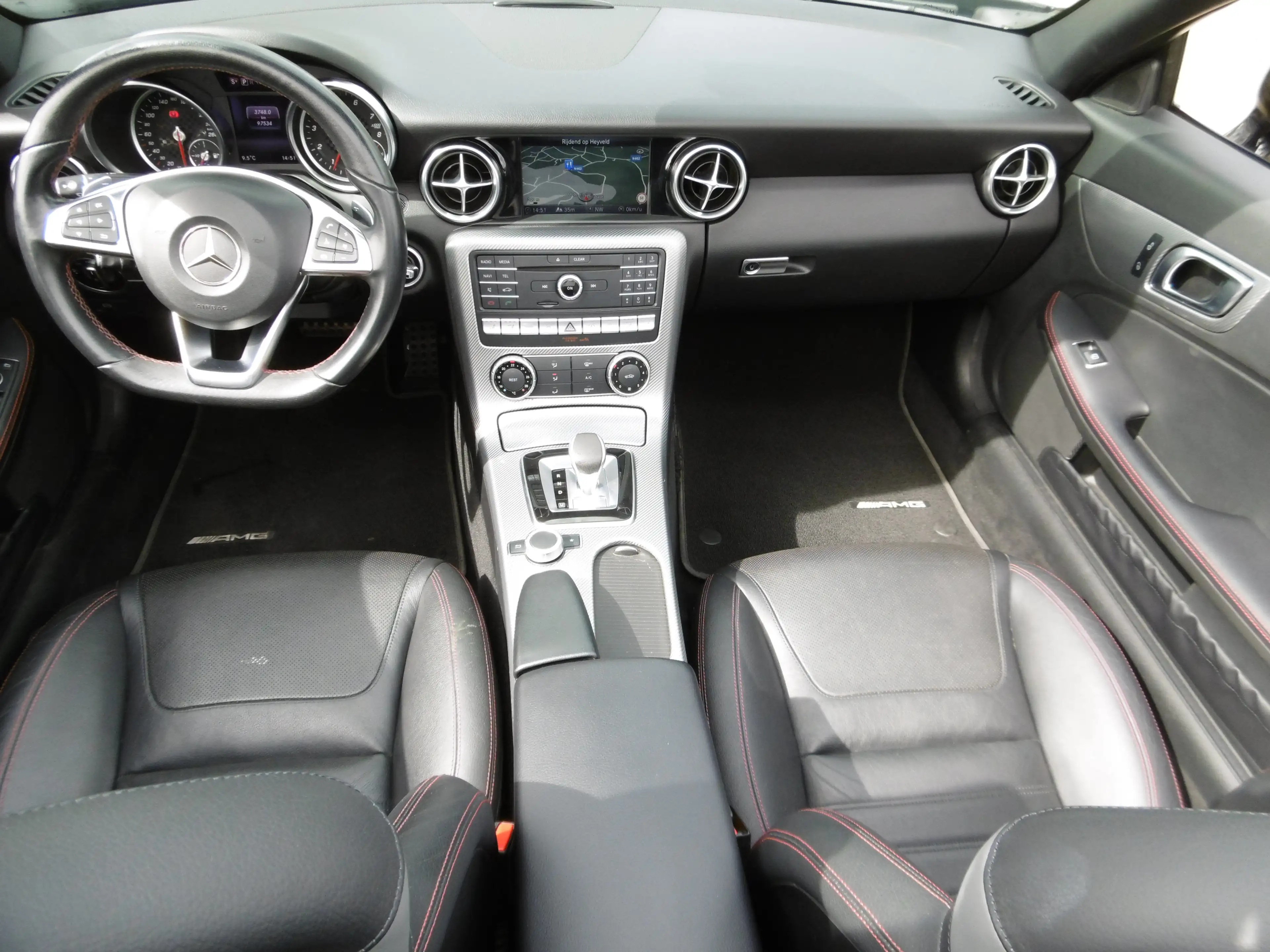 Mercedes-Benz SLC 200 SLC 200 — photo 11