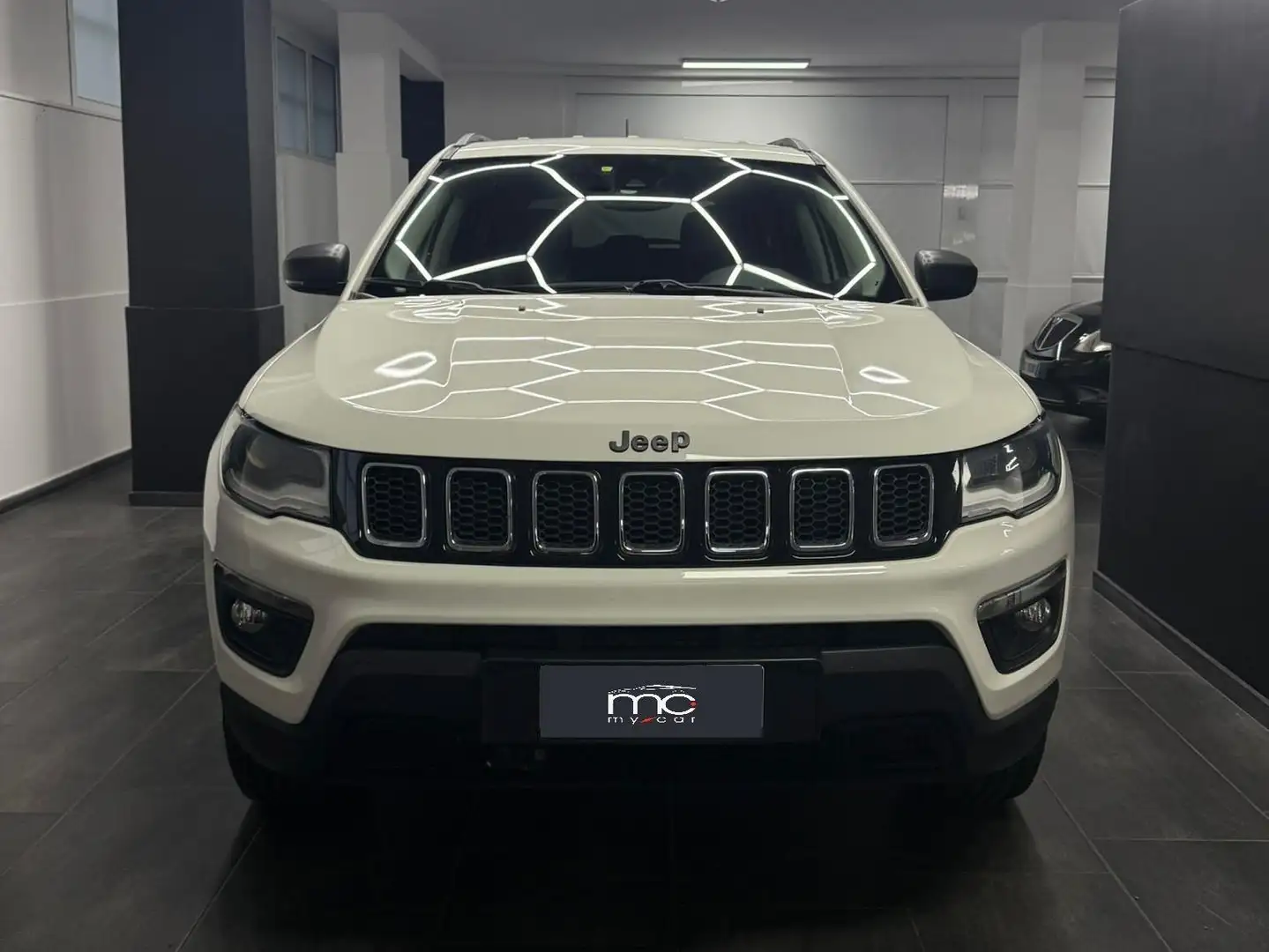 Jeep Compass Compass 2.0 mjt Limited 4wd 170cv auto my19 Bianco - 1