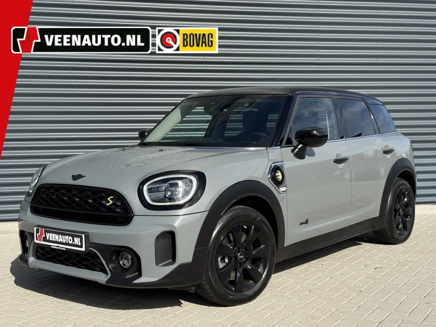 MINI Cooper SE Countryman 2.0 ALL4 Camera/Apple Grau - 1