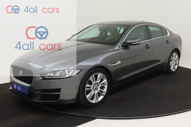 Jaguar XE 2842 Prestige Business Edition PanDak, Trekhaak,