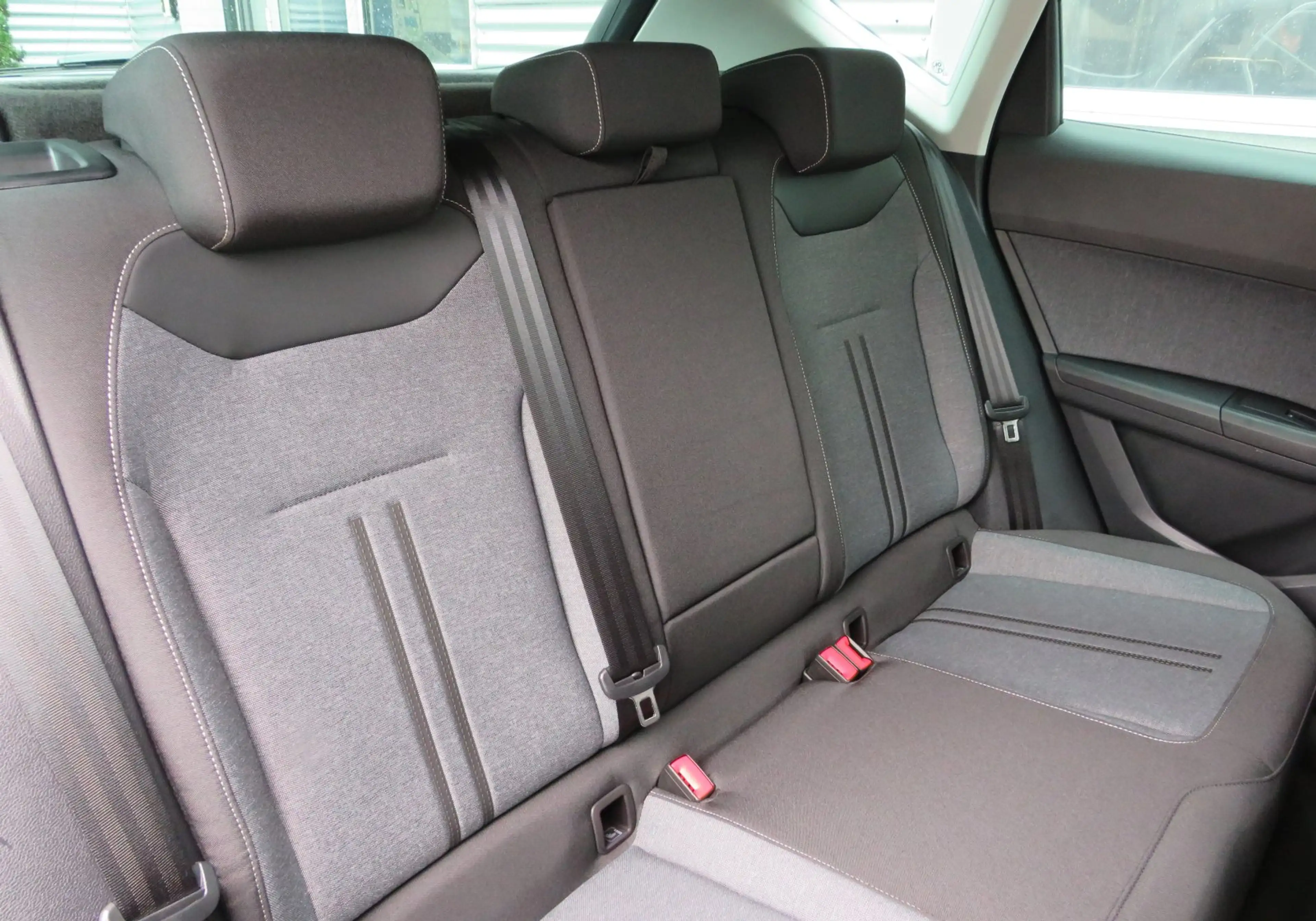 SEAT Ateca 1.5 TSI DSG Style AHK/NAVI/ACC/LED — photo 10