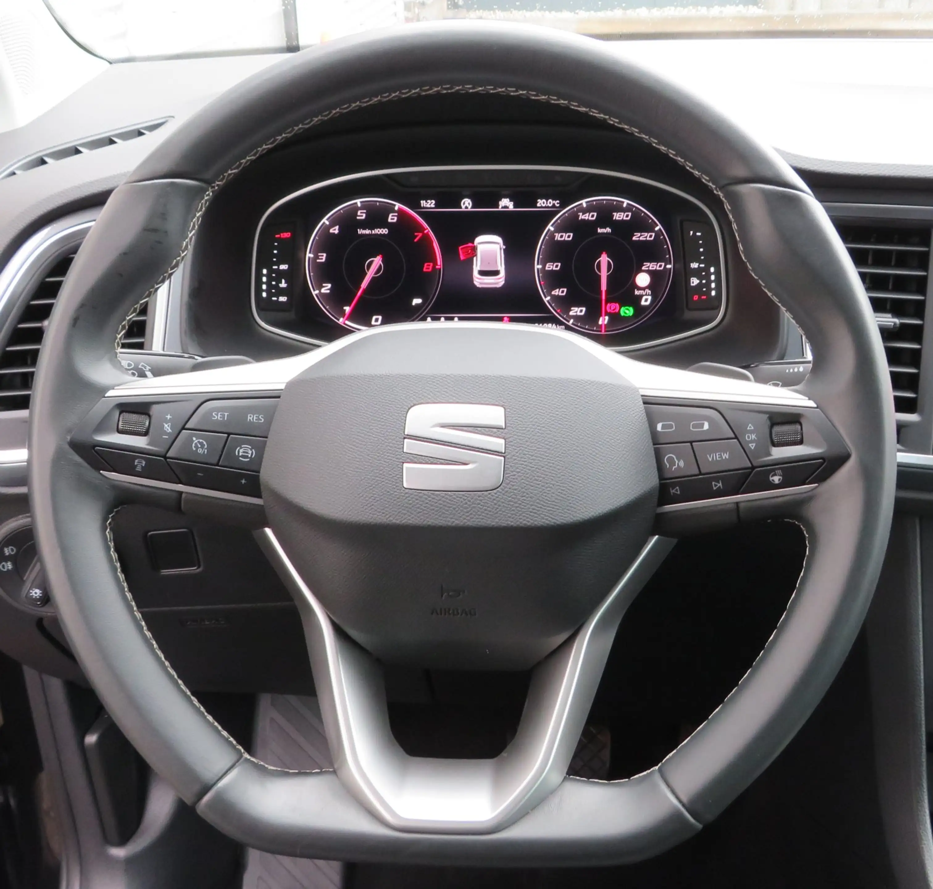 SEAT Ateca 1.5 TSI DSG Style AHK/NAVI/ACC/LED — photo 5