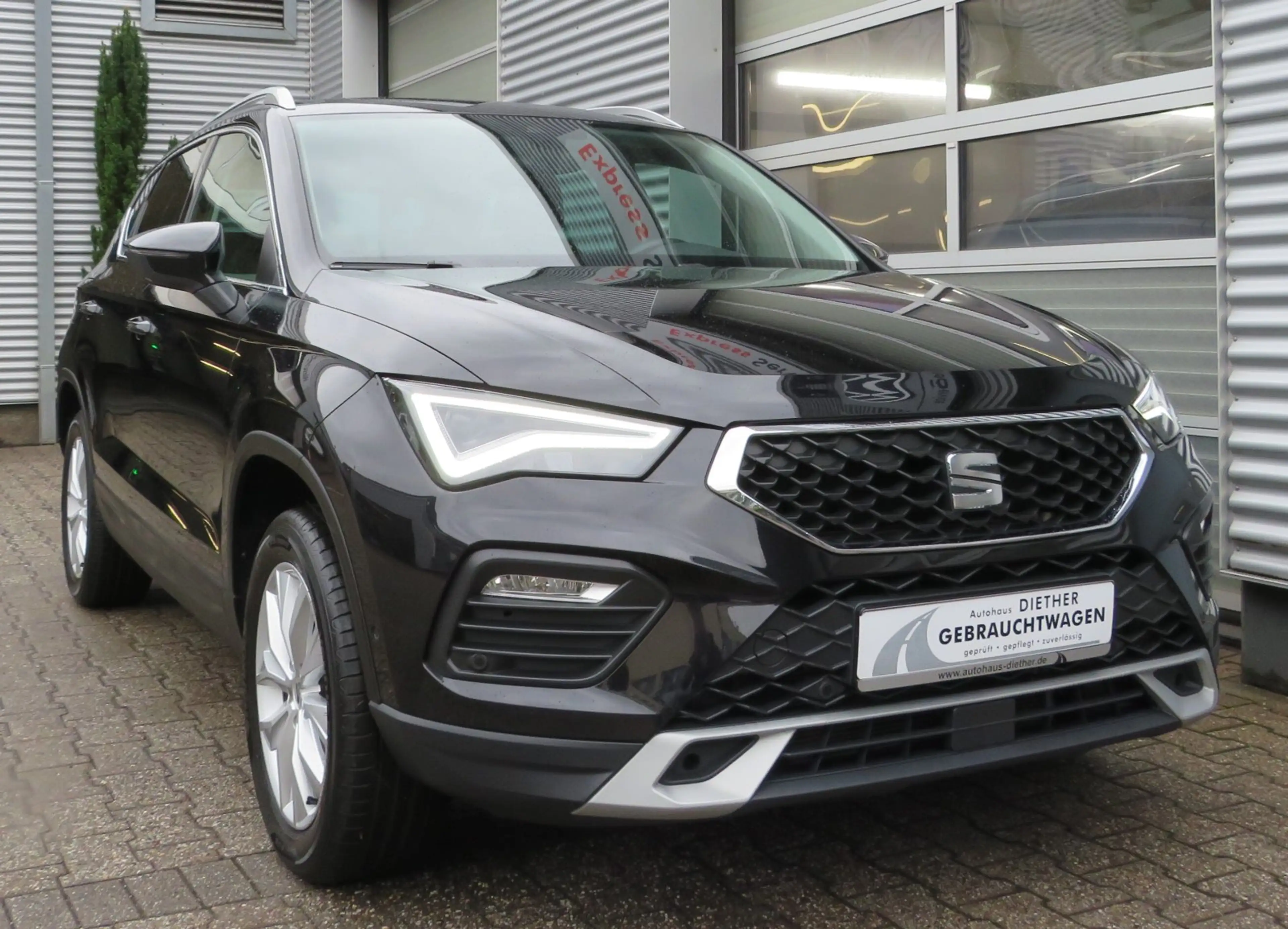 SEAT Ateca 1.5 TSI DSG Style AHK/NAVI/ACC/LED — photo 2