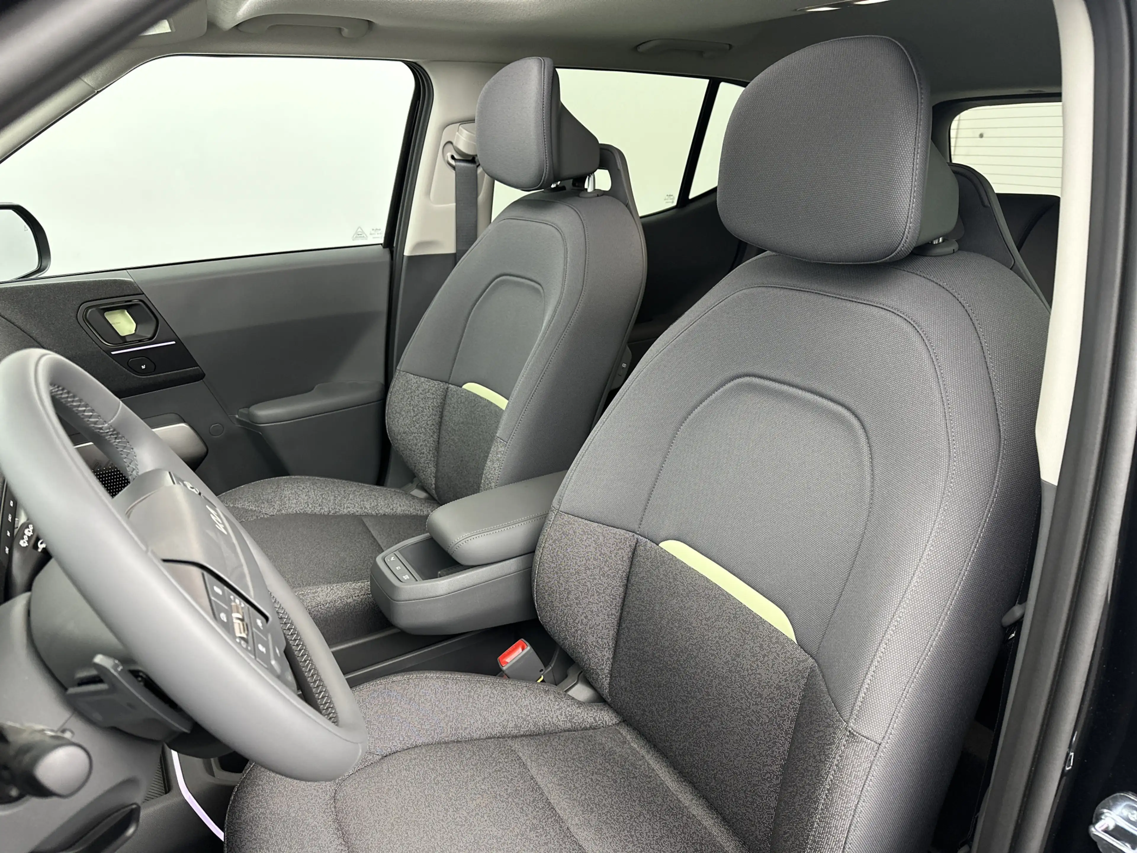 Kia EV2 Demo edition 42.2 kWh 4p. | premium audio | schuif — photo 11