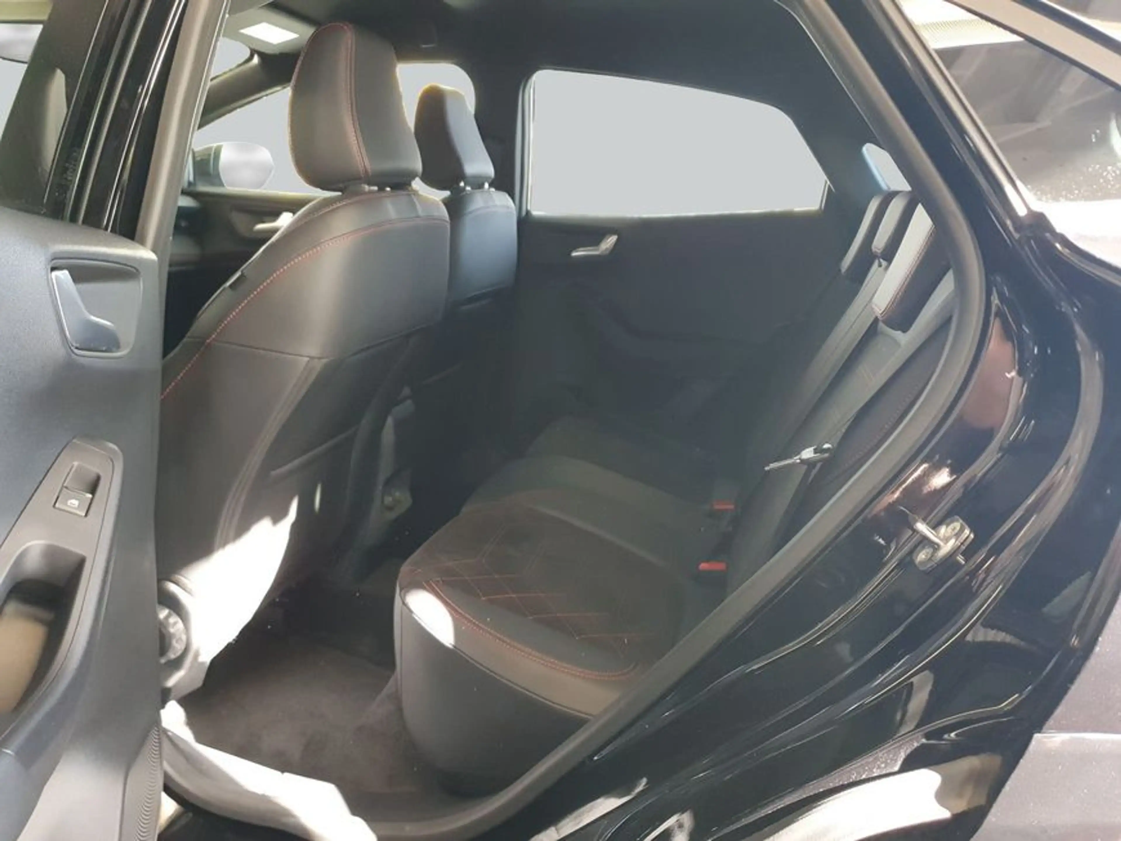 Ford Puma 1.0 EcoBoost Hybrid Aut. ST-LINE X — photo 11