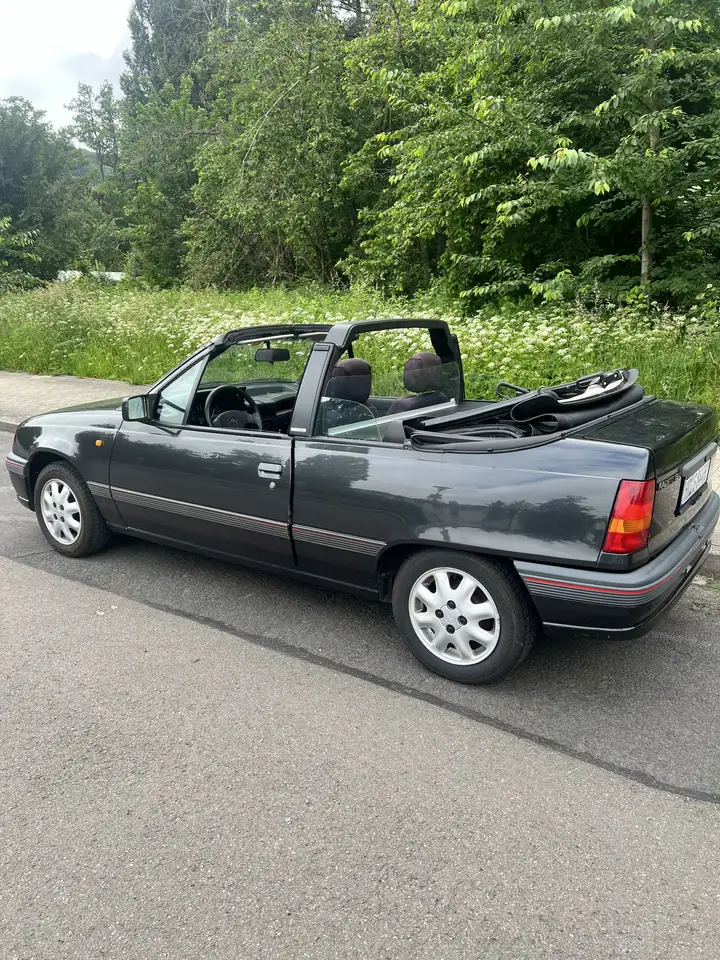 Opel Kadett E Cabrio Edition, foto 12