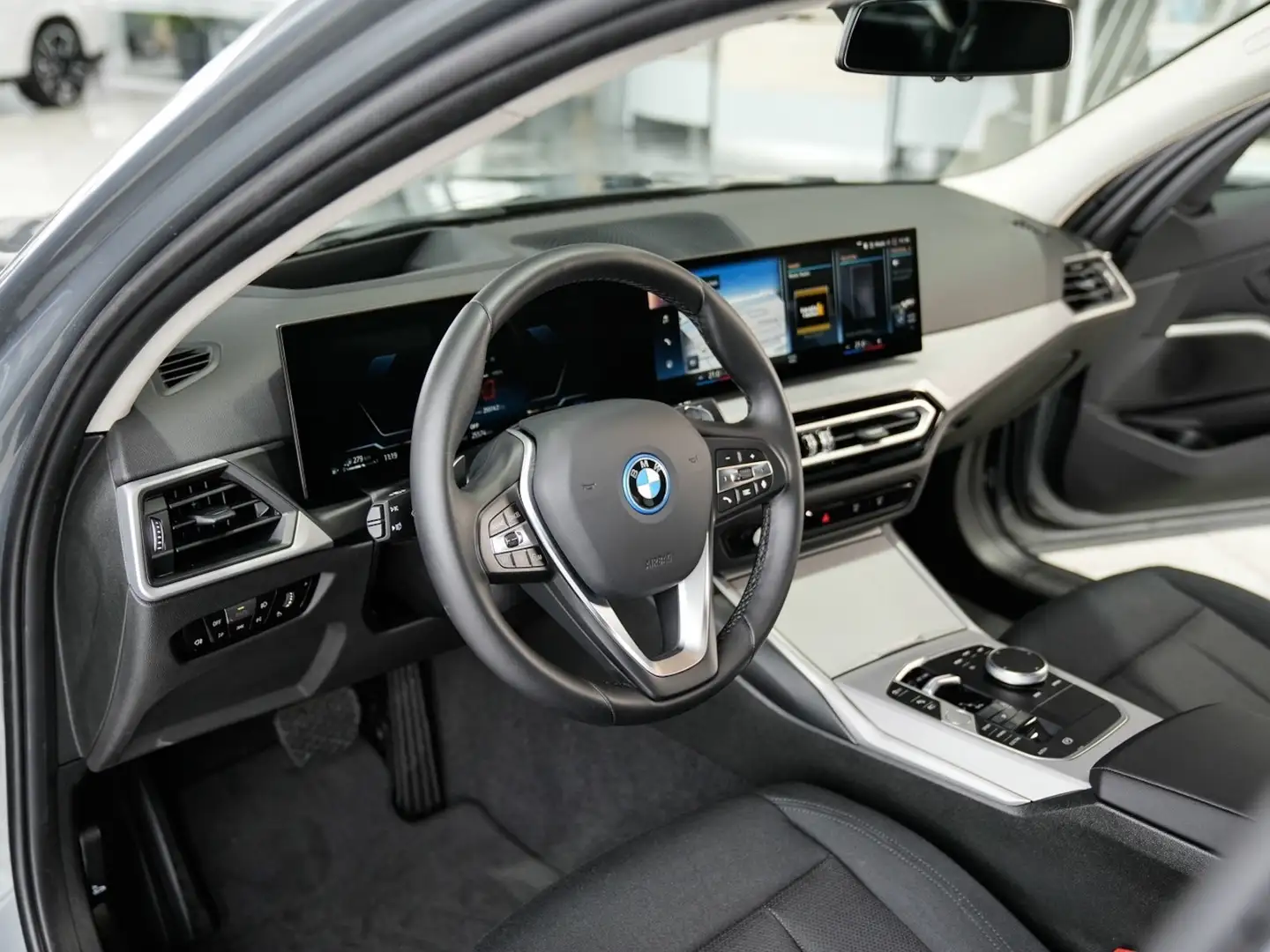 BMW 330 330e xDrive Memory Head-Up Komfortzugang Gris - 2
