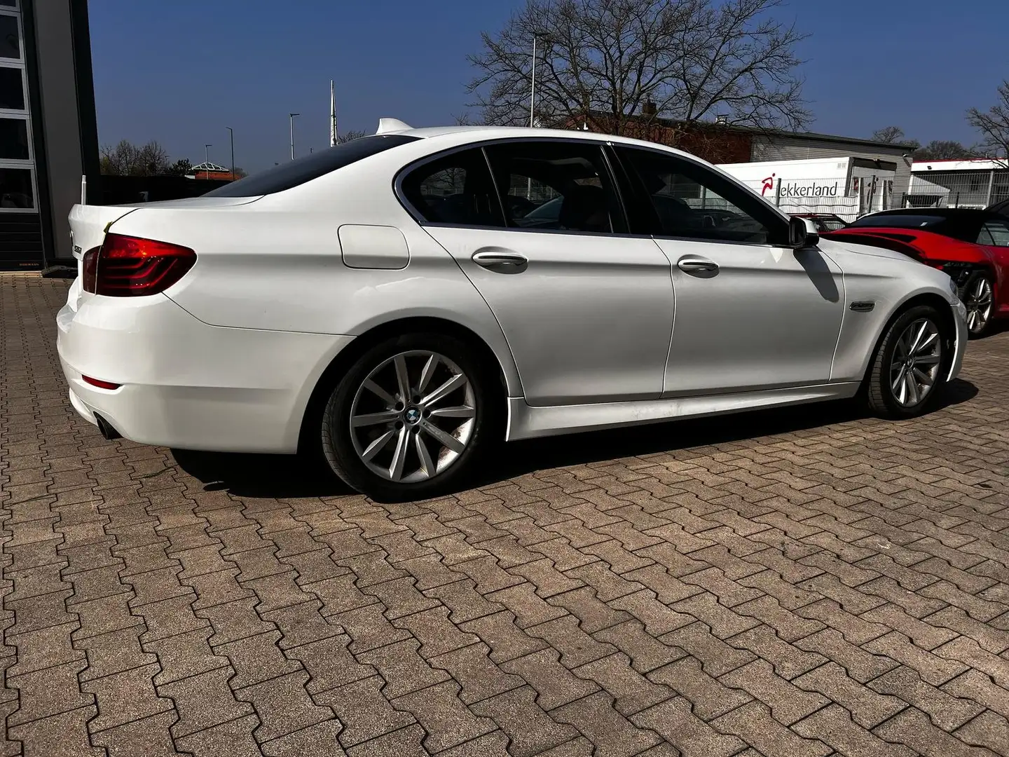 BMW 535 535i xDrive Gran Turismo Aut. Luxury Line Wit - 1