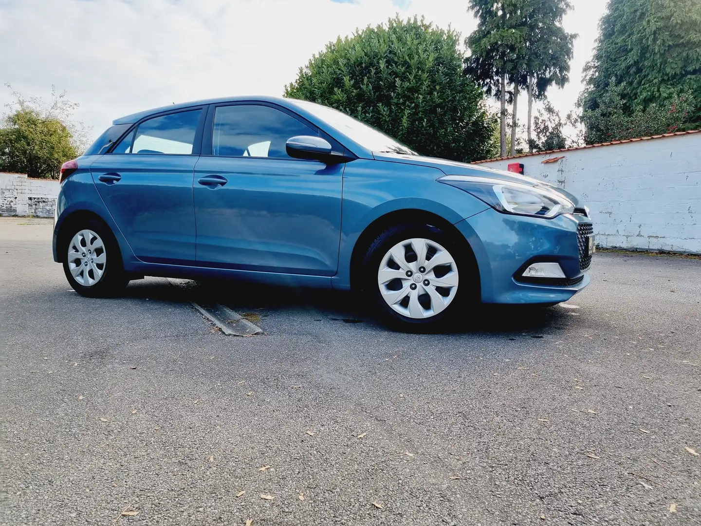 Hyundai i20 1 an garantie /// 70 000 KM //// Bleu - 2