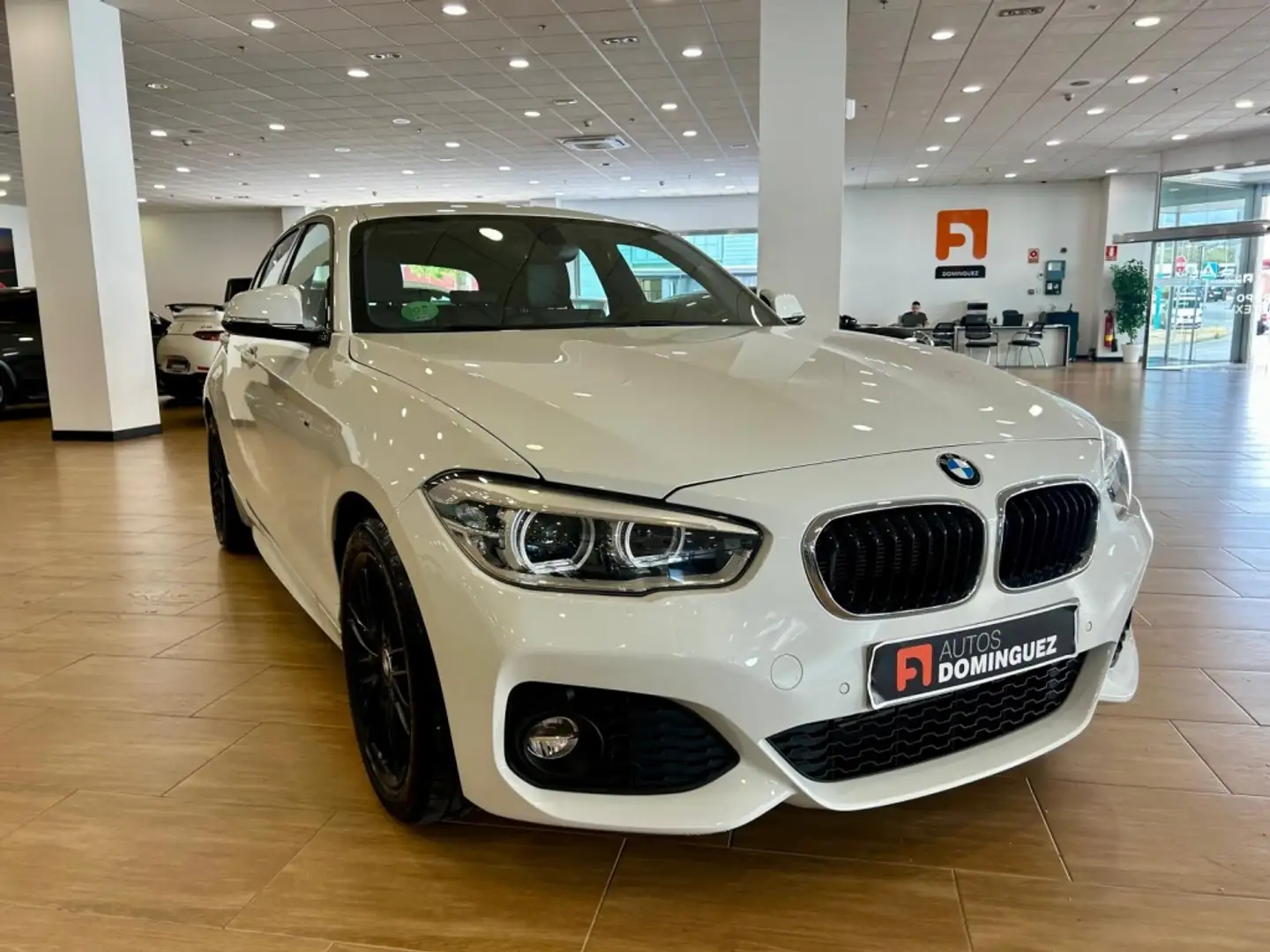 BMW 116 116dA Blanc - 2