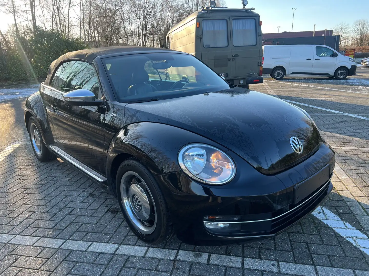 Volkswagen Beetle Beetle Cabriolet 1.6 CR TDi Noir - 2