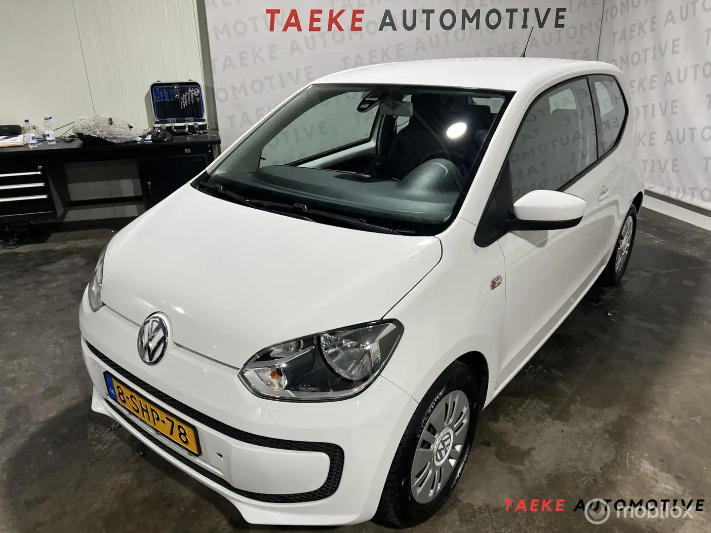 Volkswagen up! 1.0 move up! BlueMotion Airco/Navi/1e EIG Білий - 1