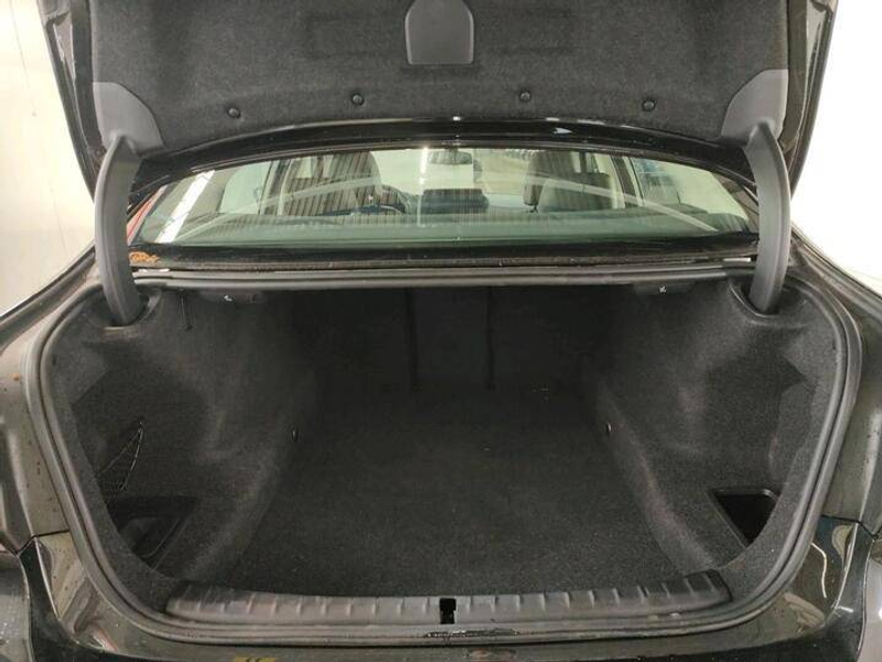 BMW 518 dA Berline **CUIR SPORT-FULL LED-NAVI-PARKING-CAMERA** — photo 9