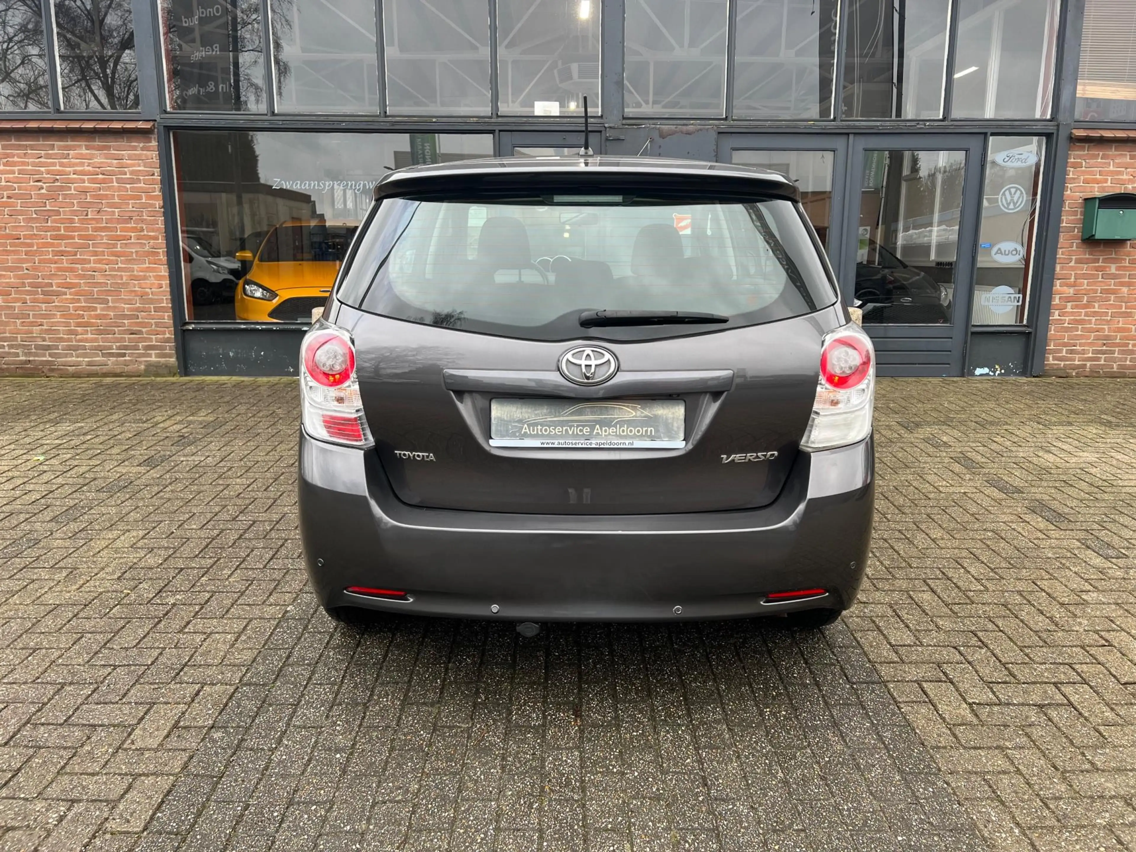 Toyota Verso 1.6 VVT-i Business, Navi, Pano, Trekhaak — photo 8