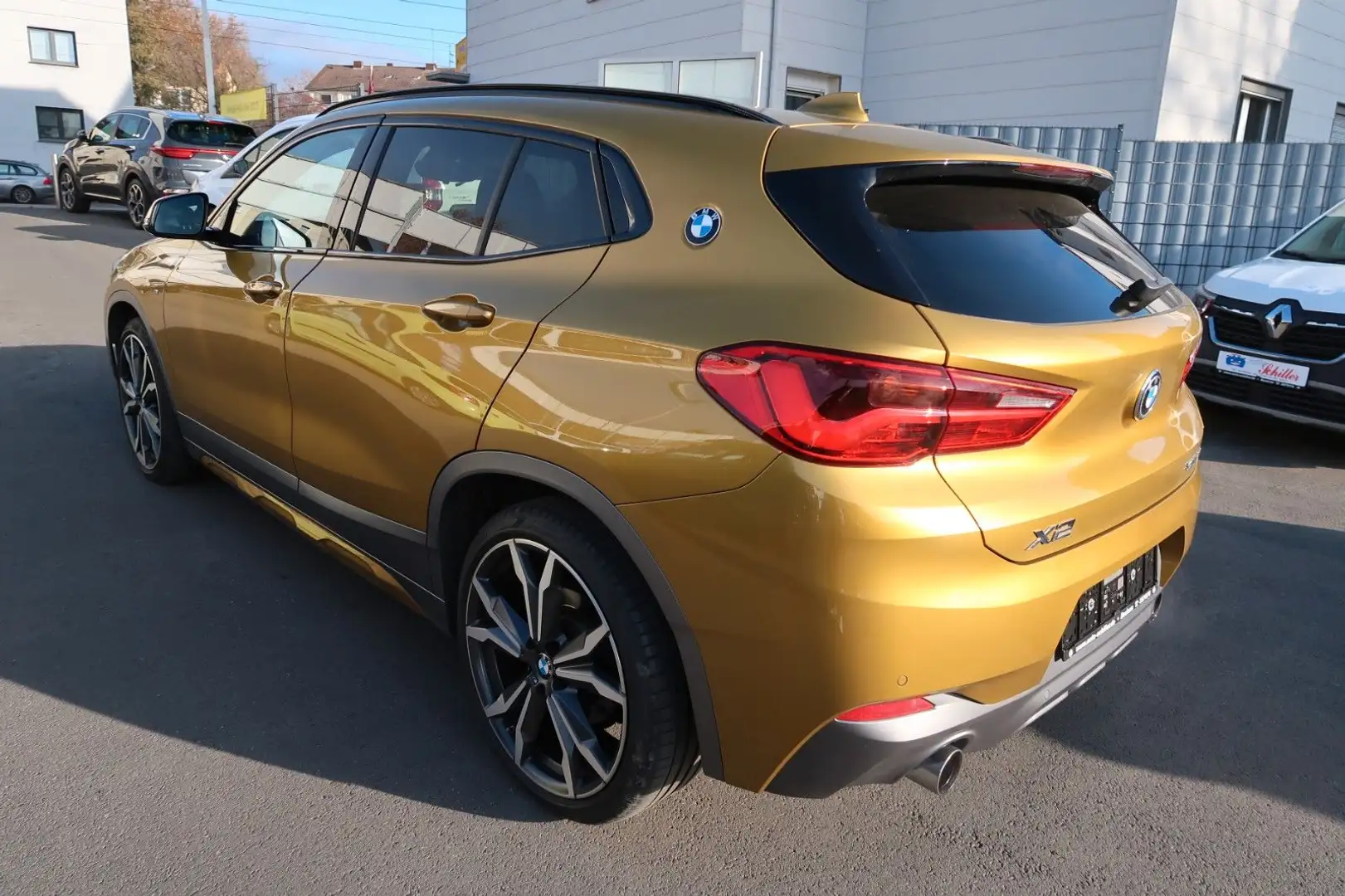 BMW X2 sDrive 20 i M Sport X #AHK#Schiebedach#Harman Or - 2
