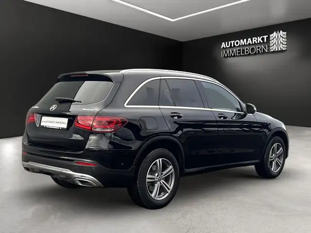 Mercedes-Benz GLC view 8