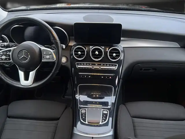 Mercedes-Benz GLC view 15