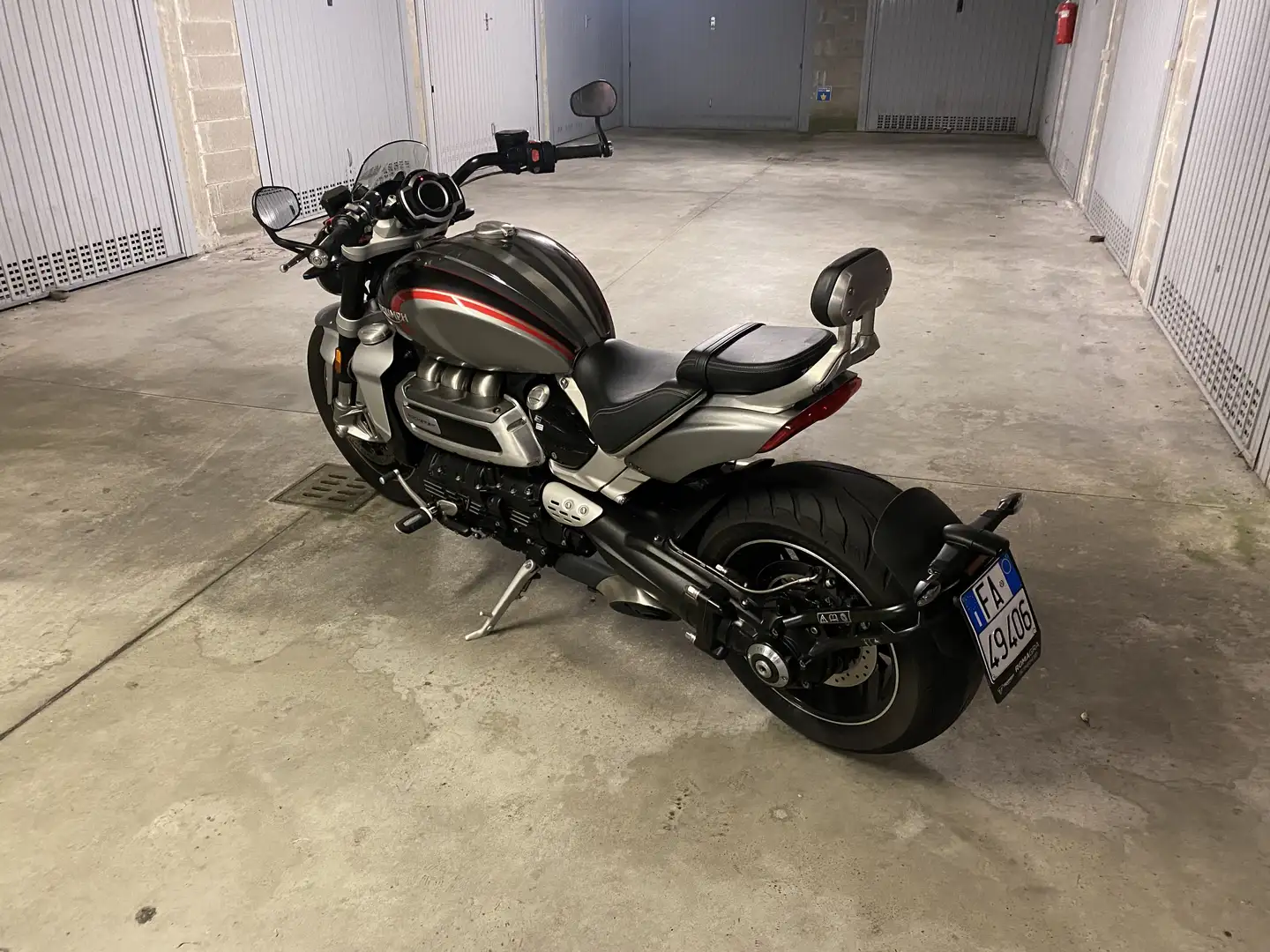 Triumph Rocket 3 GT - 2