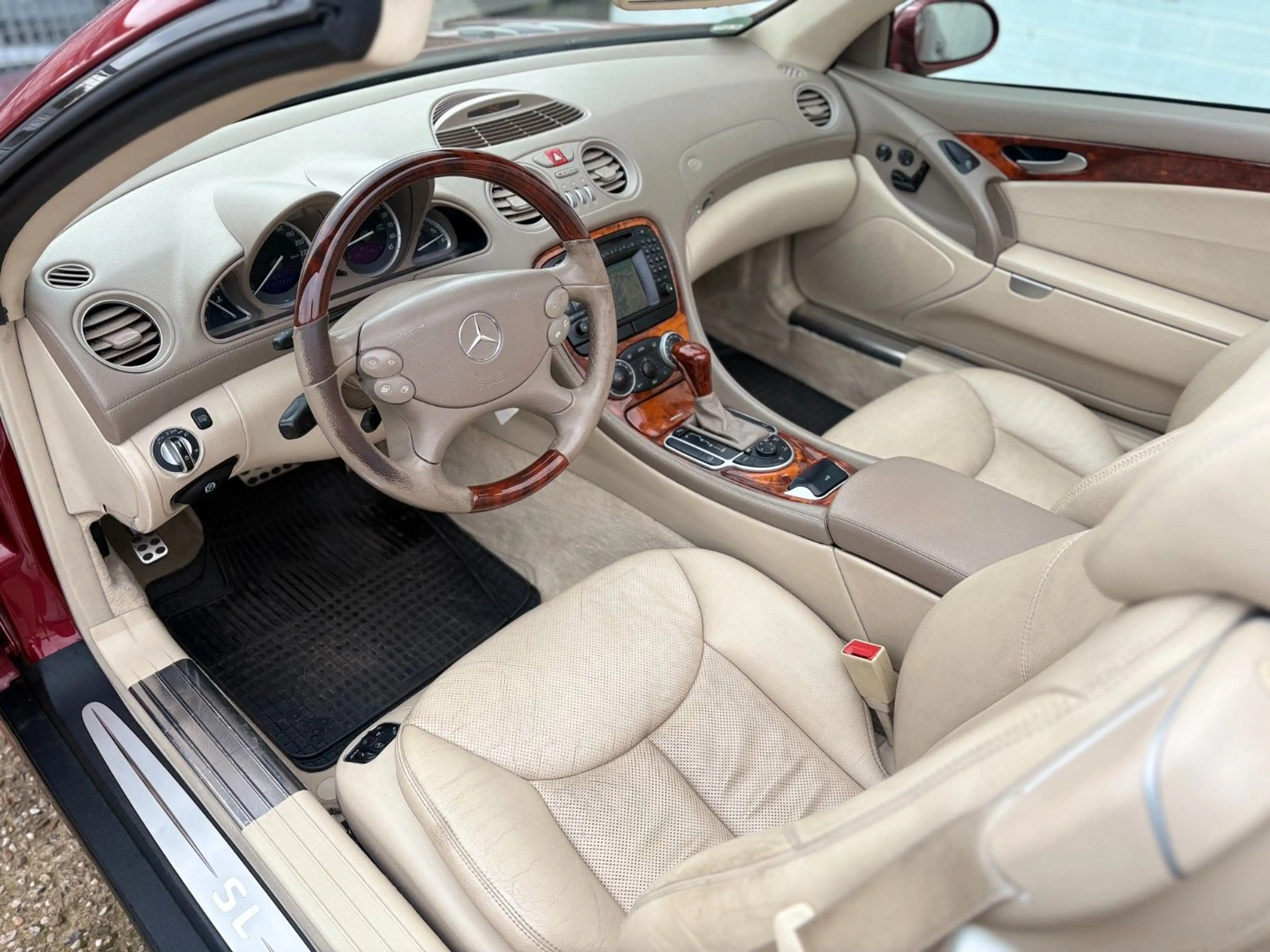 Mercedes-Benz SL 500 Xenon Tempomat el. Sitze 20 Zoll — photo 12