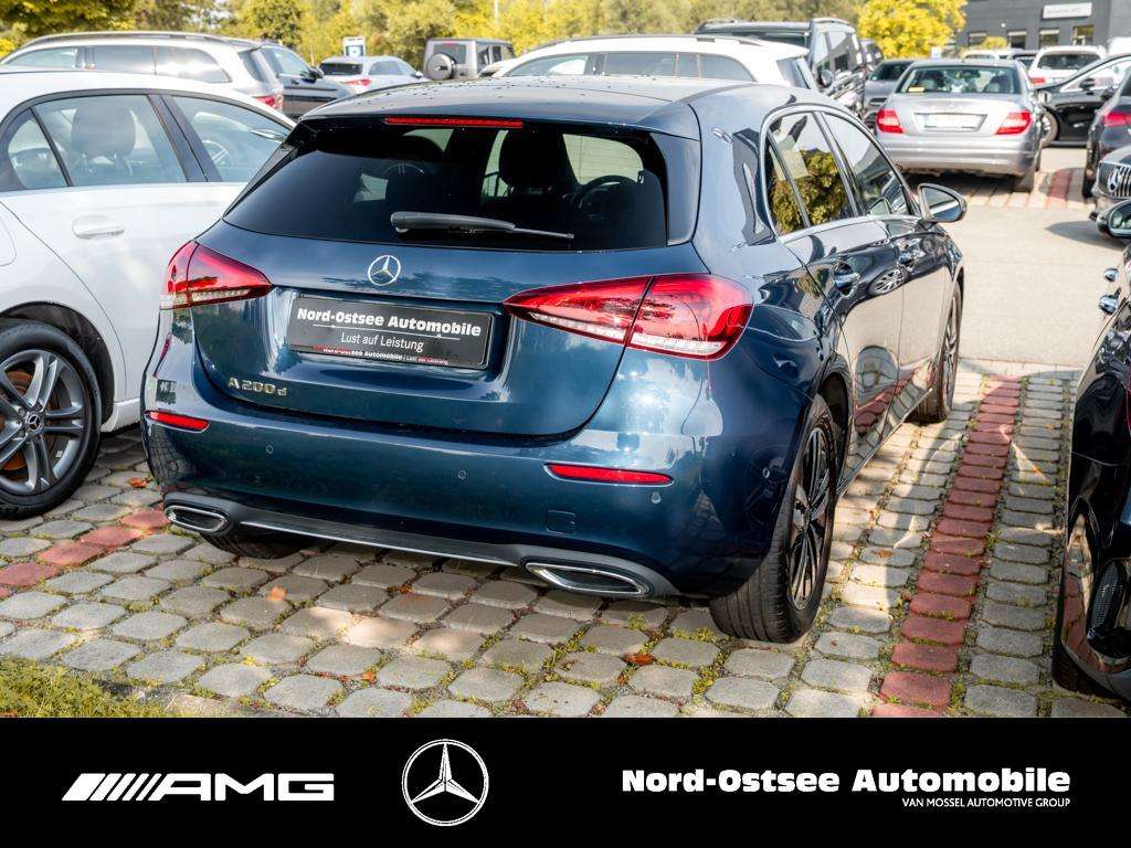 Mercedes-Benz A 200