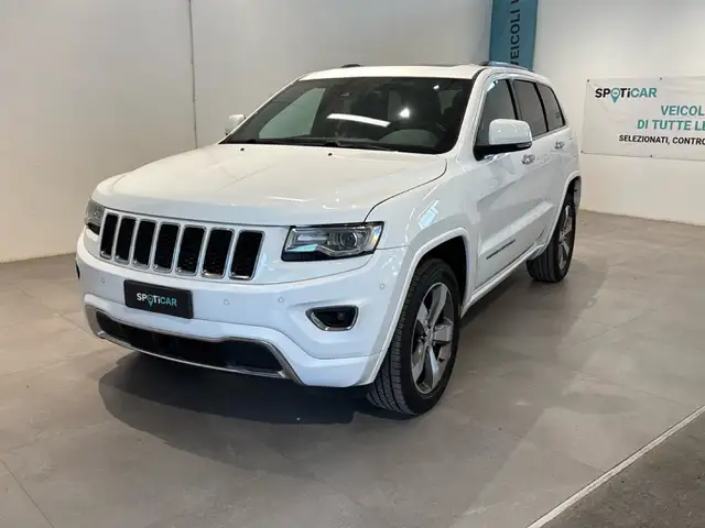 2016 Jeep Grand Cherokee in White for sale