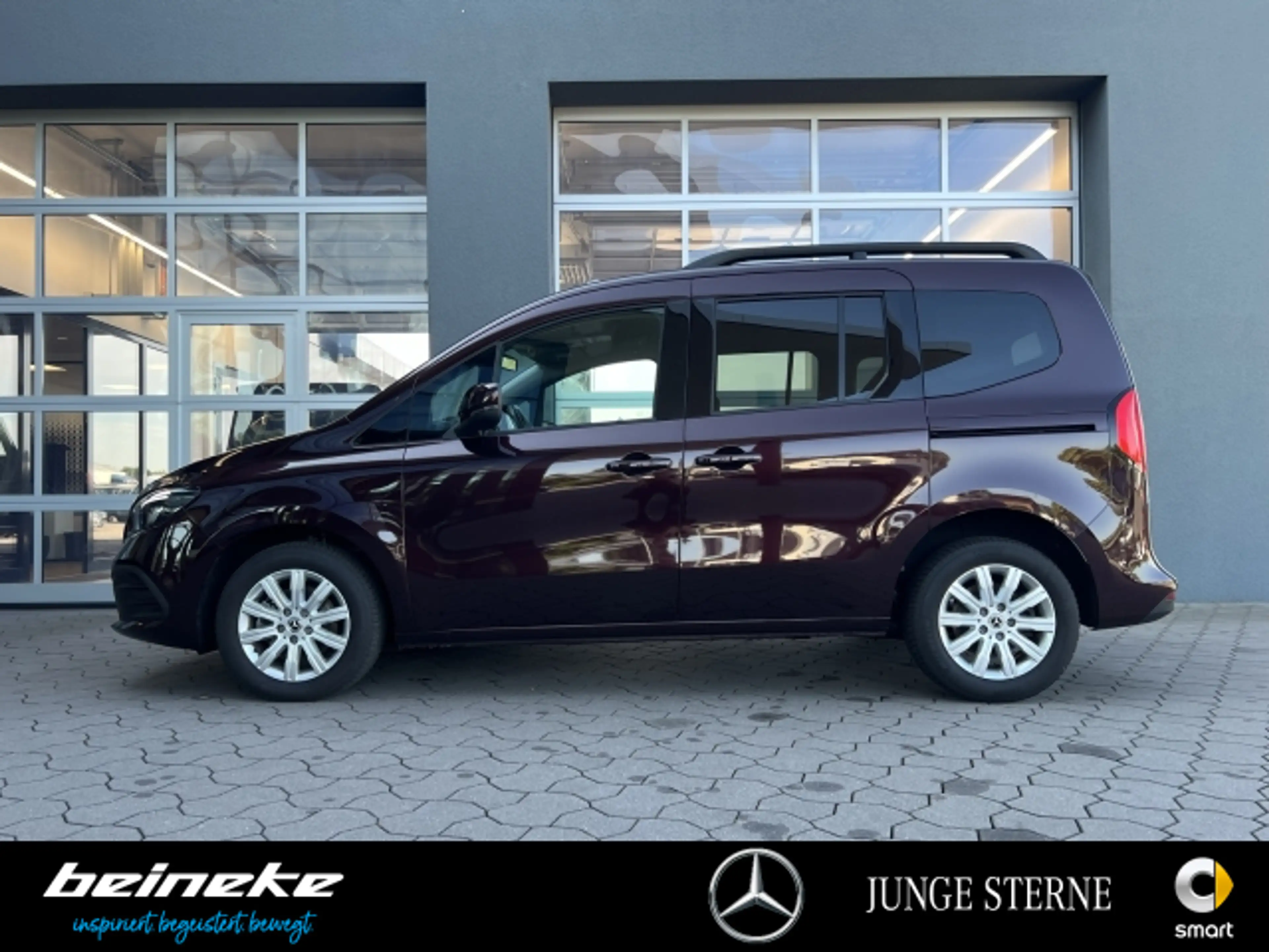 Mercedes-Benz T-Class T 180 d PROGRESSIVE ED. AHK*Navi*LED*RFK*4Season — photo 3