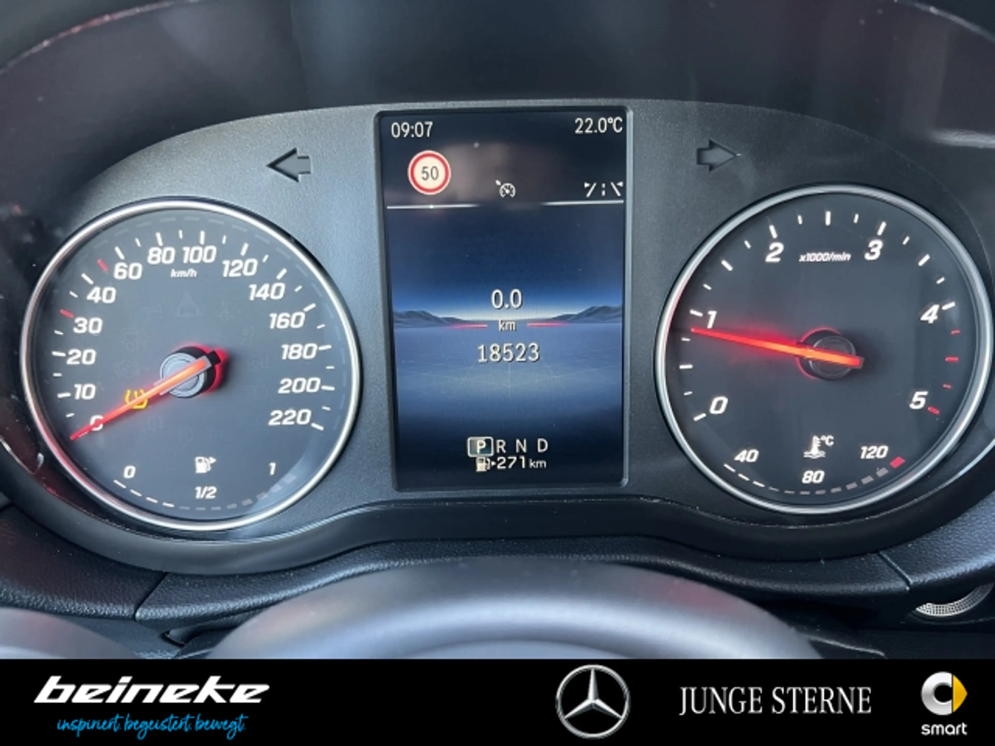 Mercedes-Benz T-Class T 180 d PROGRESSIVE ED. AHK*Navi*LED*RFK*4Season — photo 11