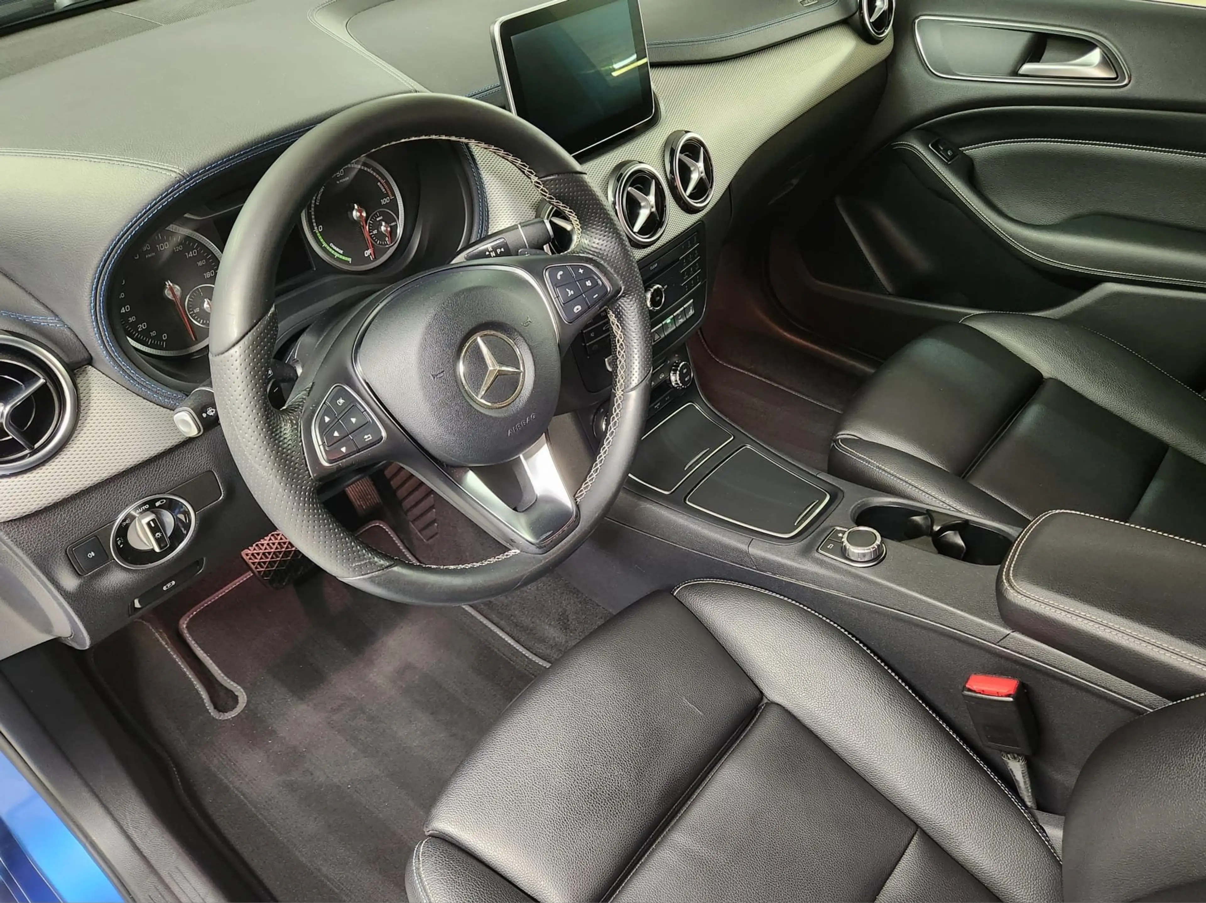 Mercedes-Benz B Electric Drive B 250 * BI-XENON * 2 BESITZ * KAMERA * RANGEPLUS * — photo 11