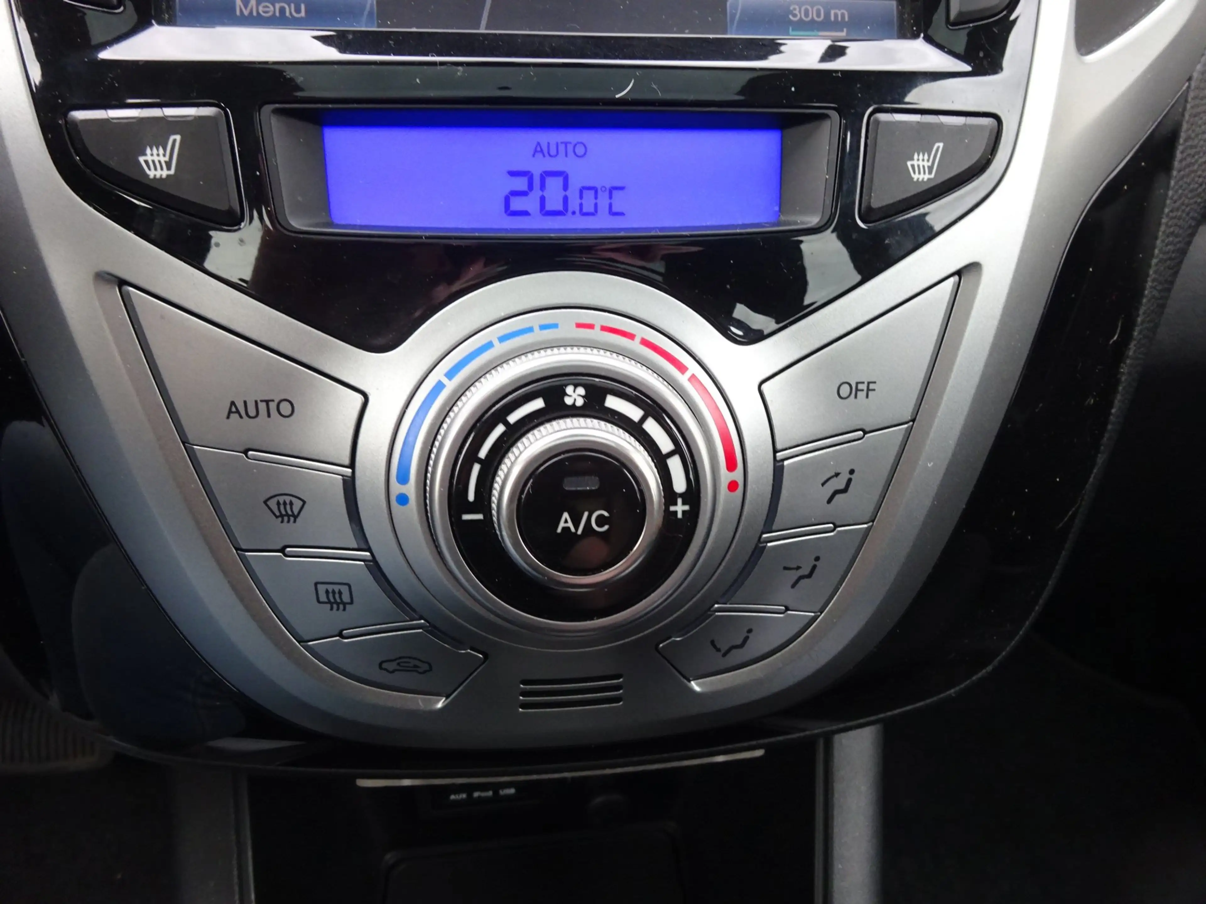 Hyundai iX20 1.6i i-Catcher Automaat, Climate controle, Navigat — photo 11