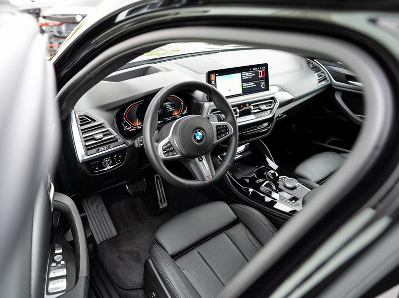 BMW X4 xDrive30i M-Sport AHK PANO HuD ACC Laser KoZg — photo 8