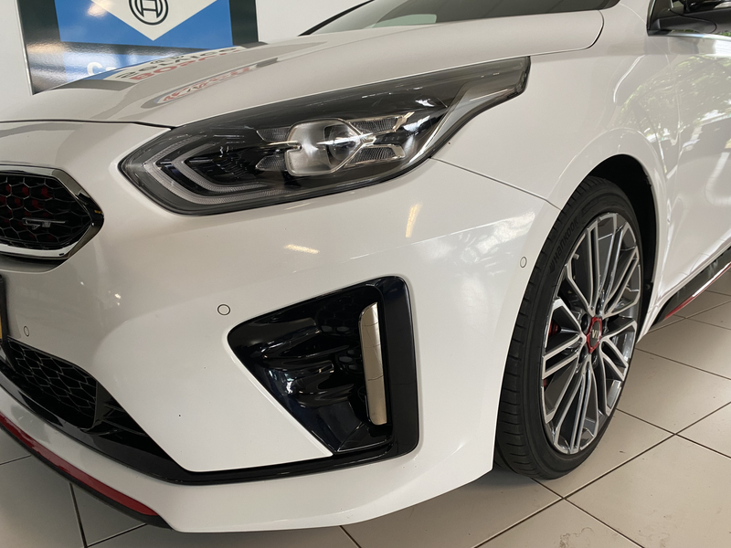 Kia ProCeed / pro_cee'd 1.6 T-GDI GT 205 PK Panoramadak /JBL Sound / stuur — photo 7