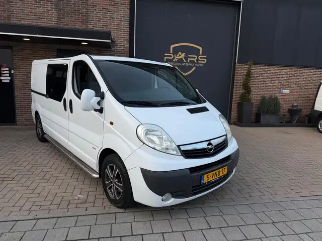 Opel Vivaro view 5