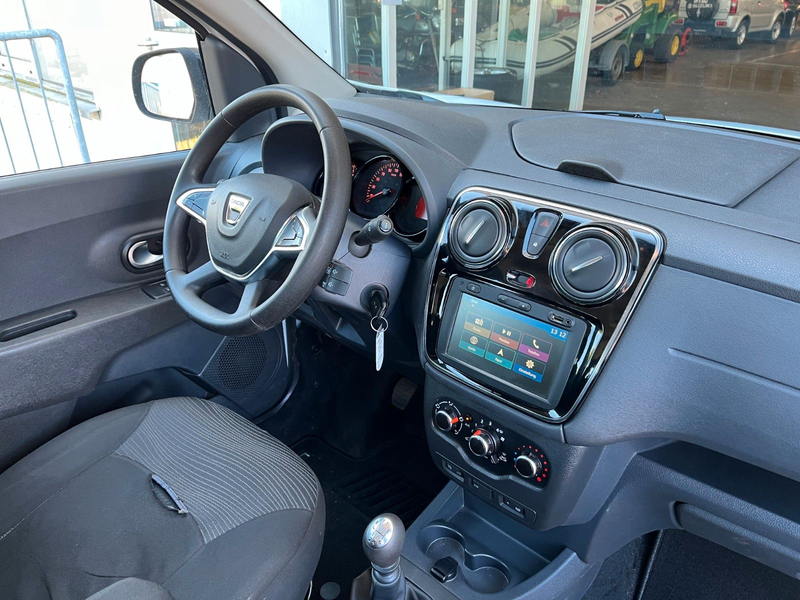 Dacia Lodgy 1.3 Comfort TCe 100 — photo 15