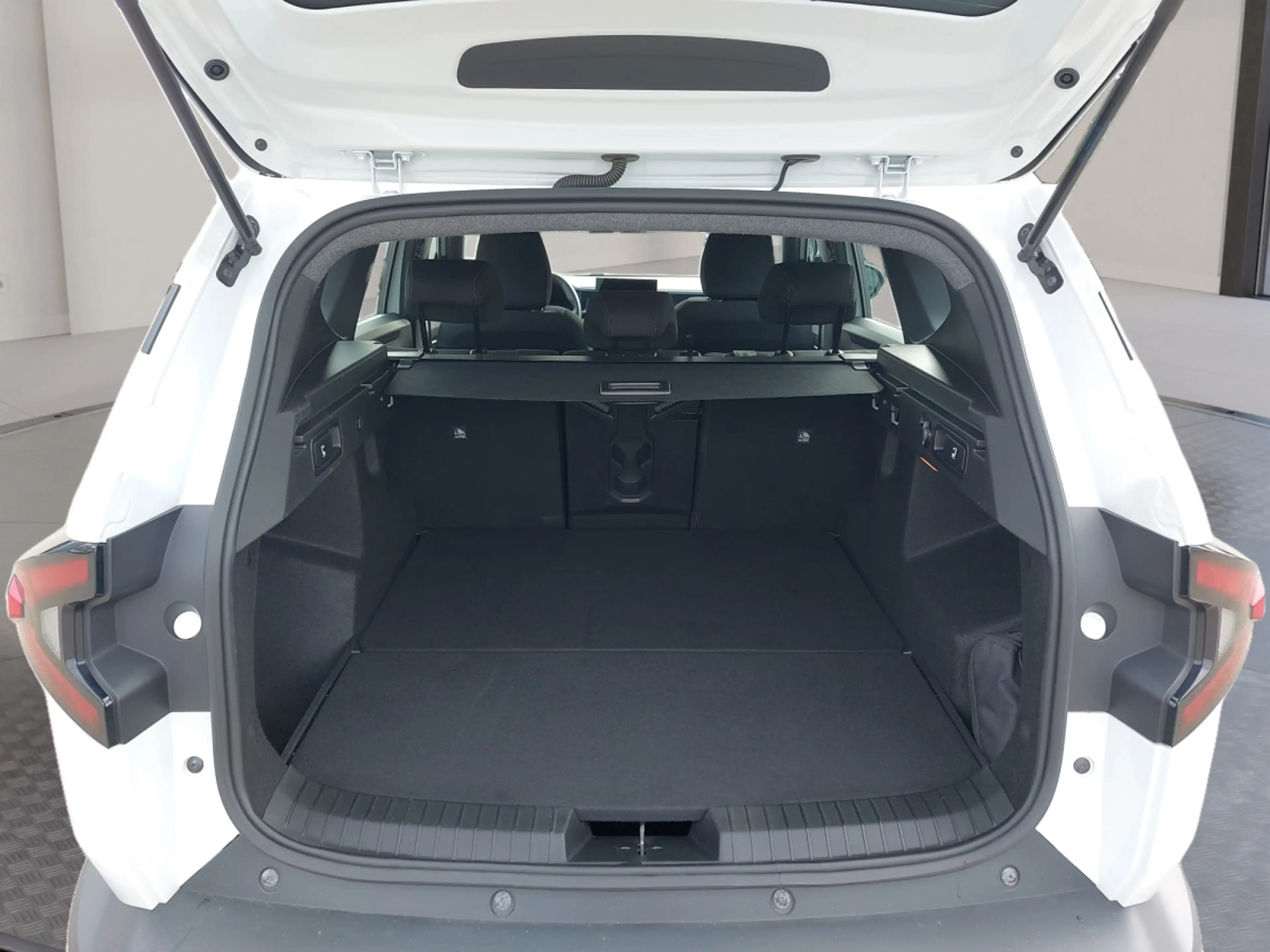 Dacia Bigster Expression TCe mHev 130 4x4 — photo 12