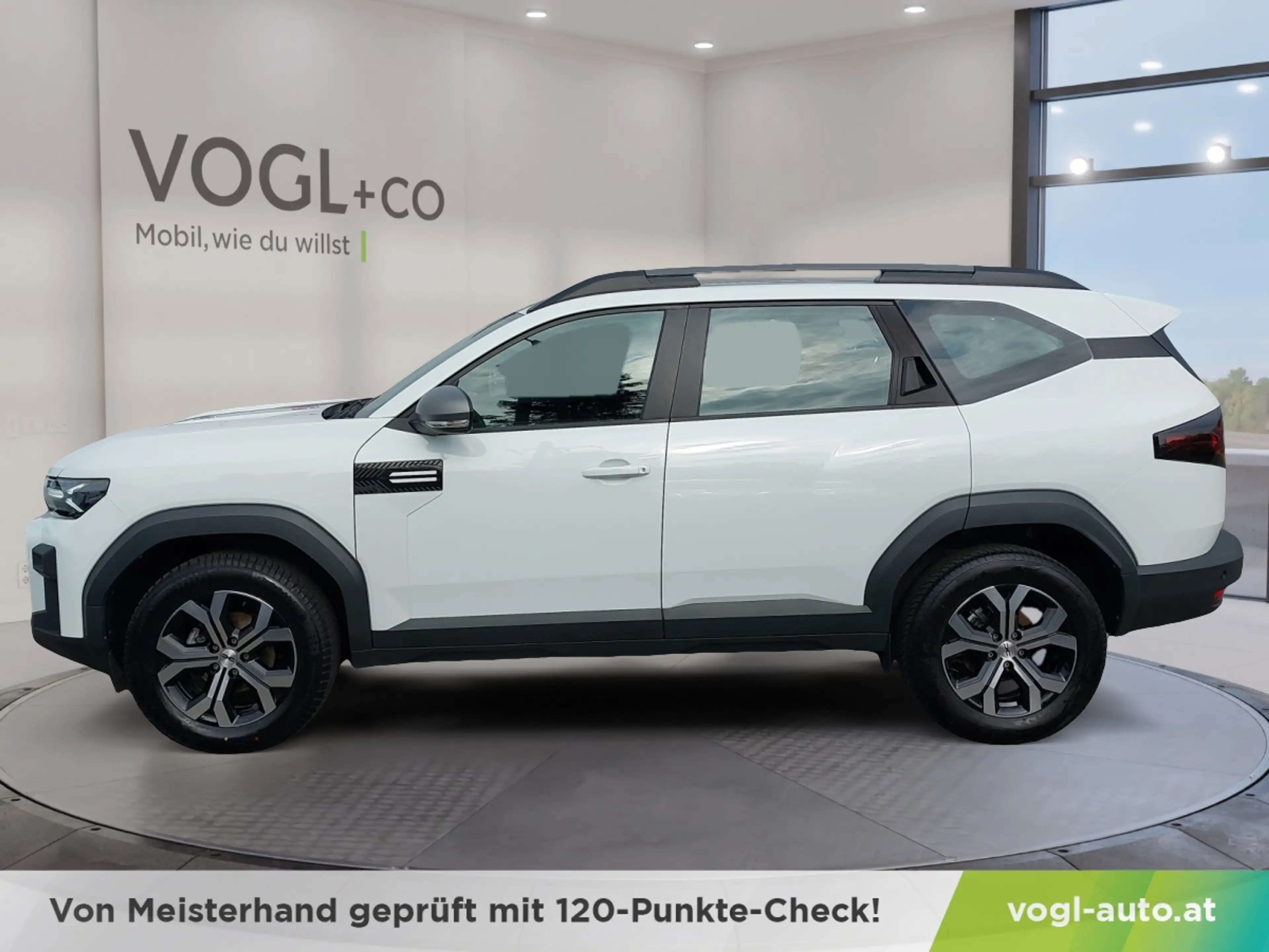 Dacia Bigster Expression TCe mHev 130 4x4 — photo 2