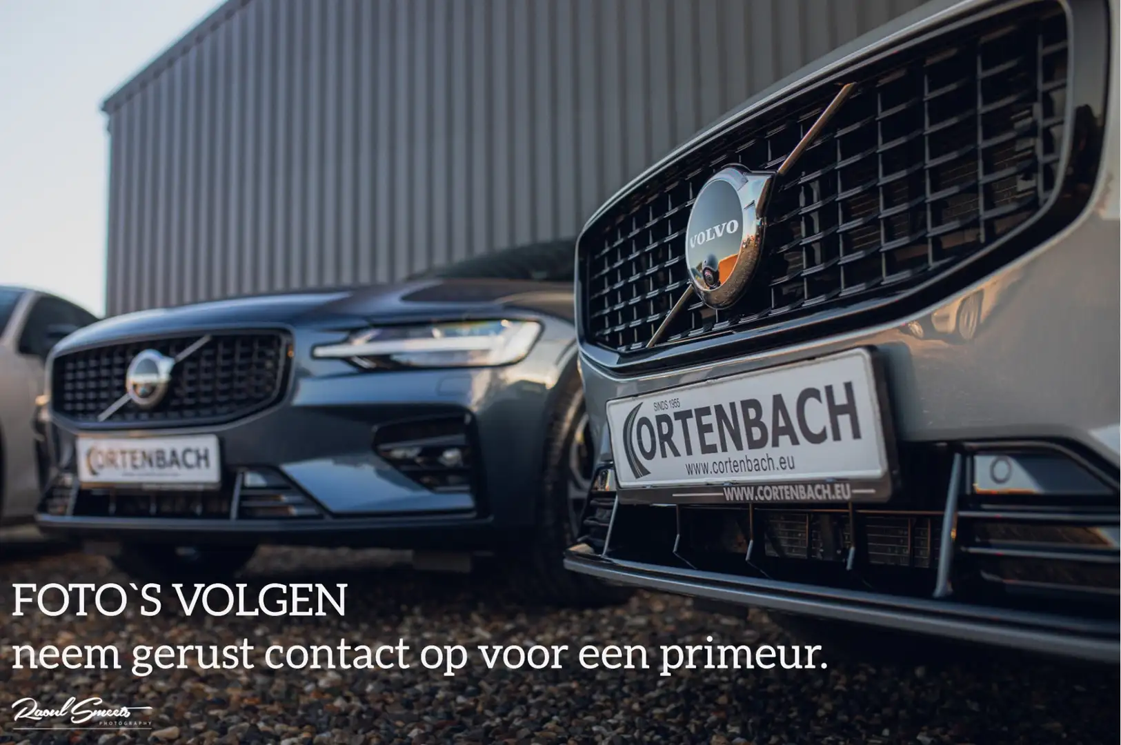 Volvo V60 2.0 T8 Plug-in hybrid AWD Ultimate Dark | Bower&Wi Argent - 1