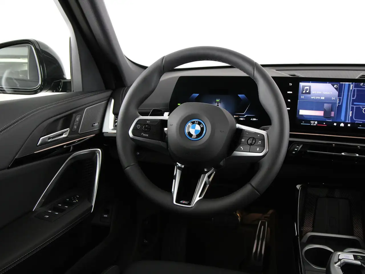 BMW iX1 2026