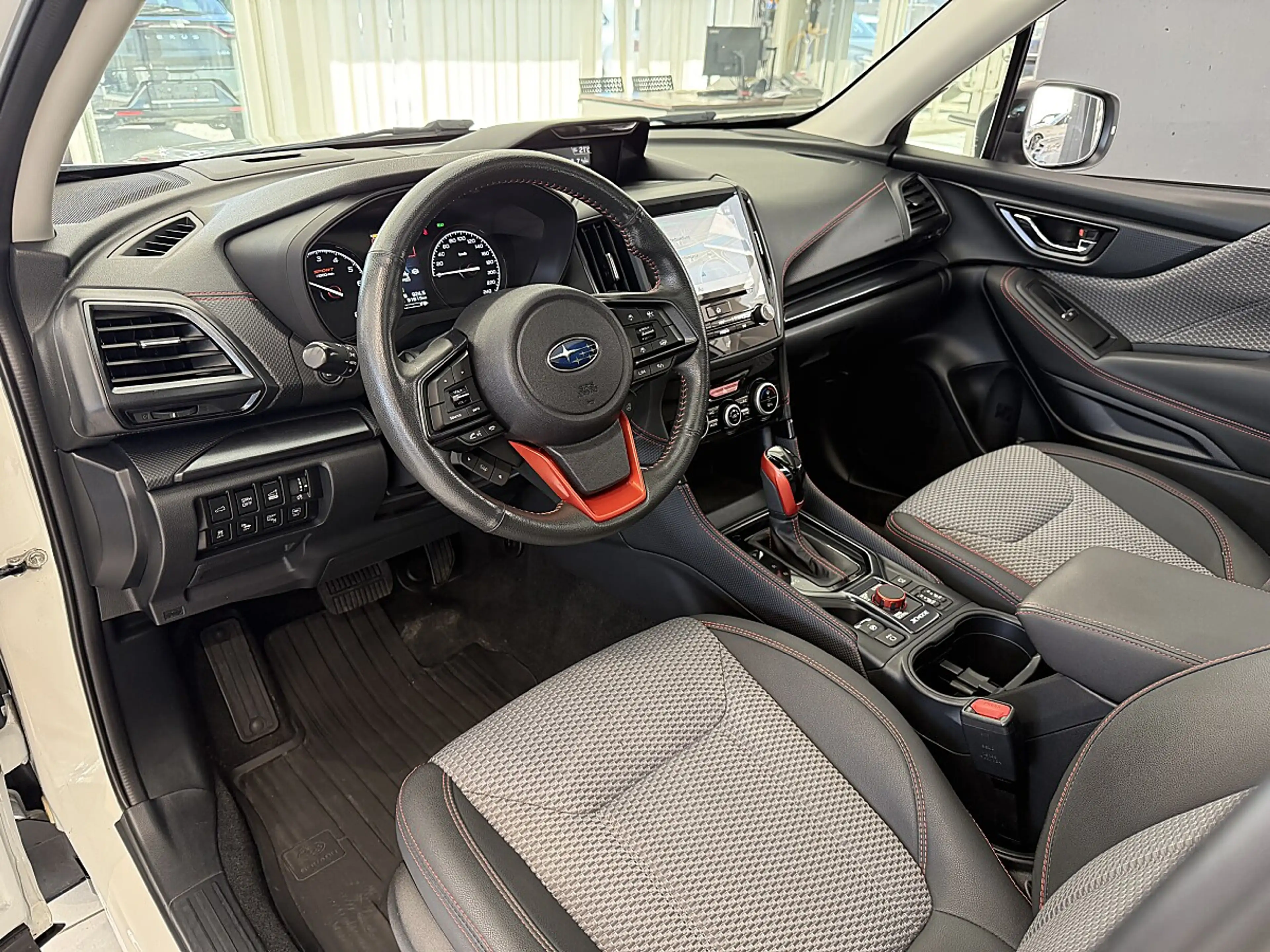 Subaru Forester 2,0i e-Boxer Sport Edition AWD Aut. — photo 13