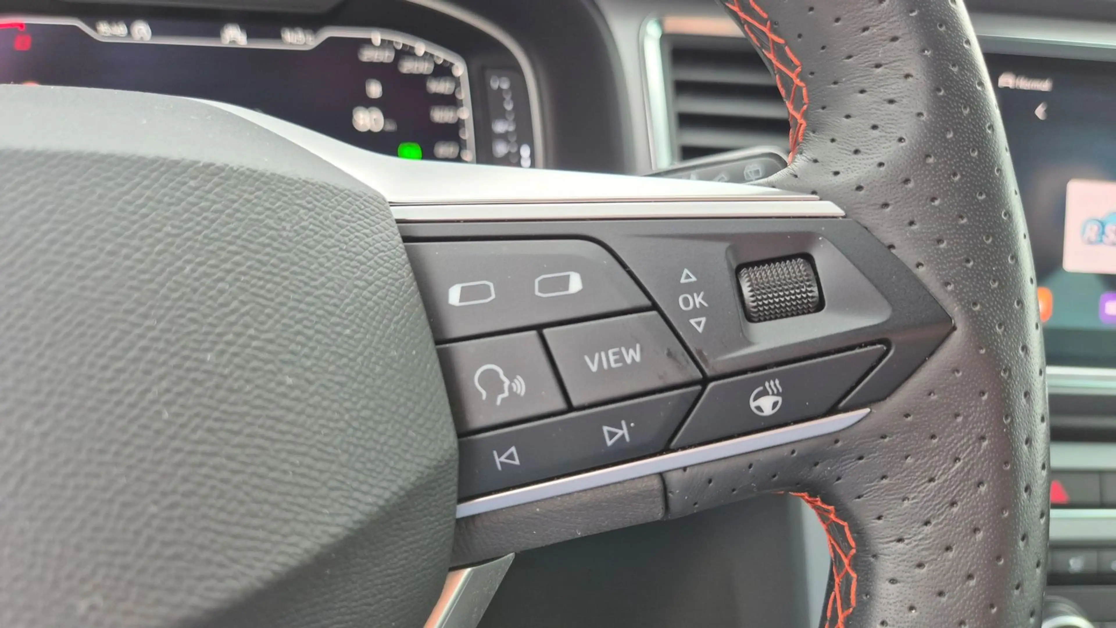 SEAT Ateca Seat Ateca FR 4Drive 2.0 TSI DSG — photo 14