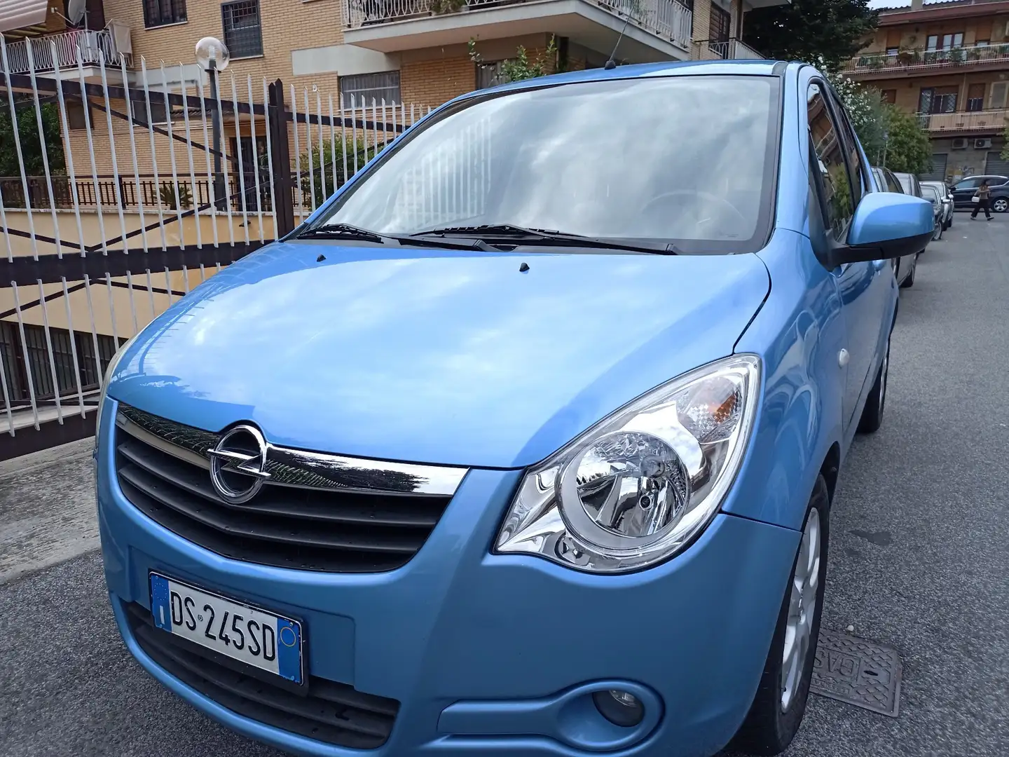 Opel Agila 1.2 16v Enjoy 86cv Blu/Azzurro - 1